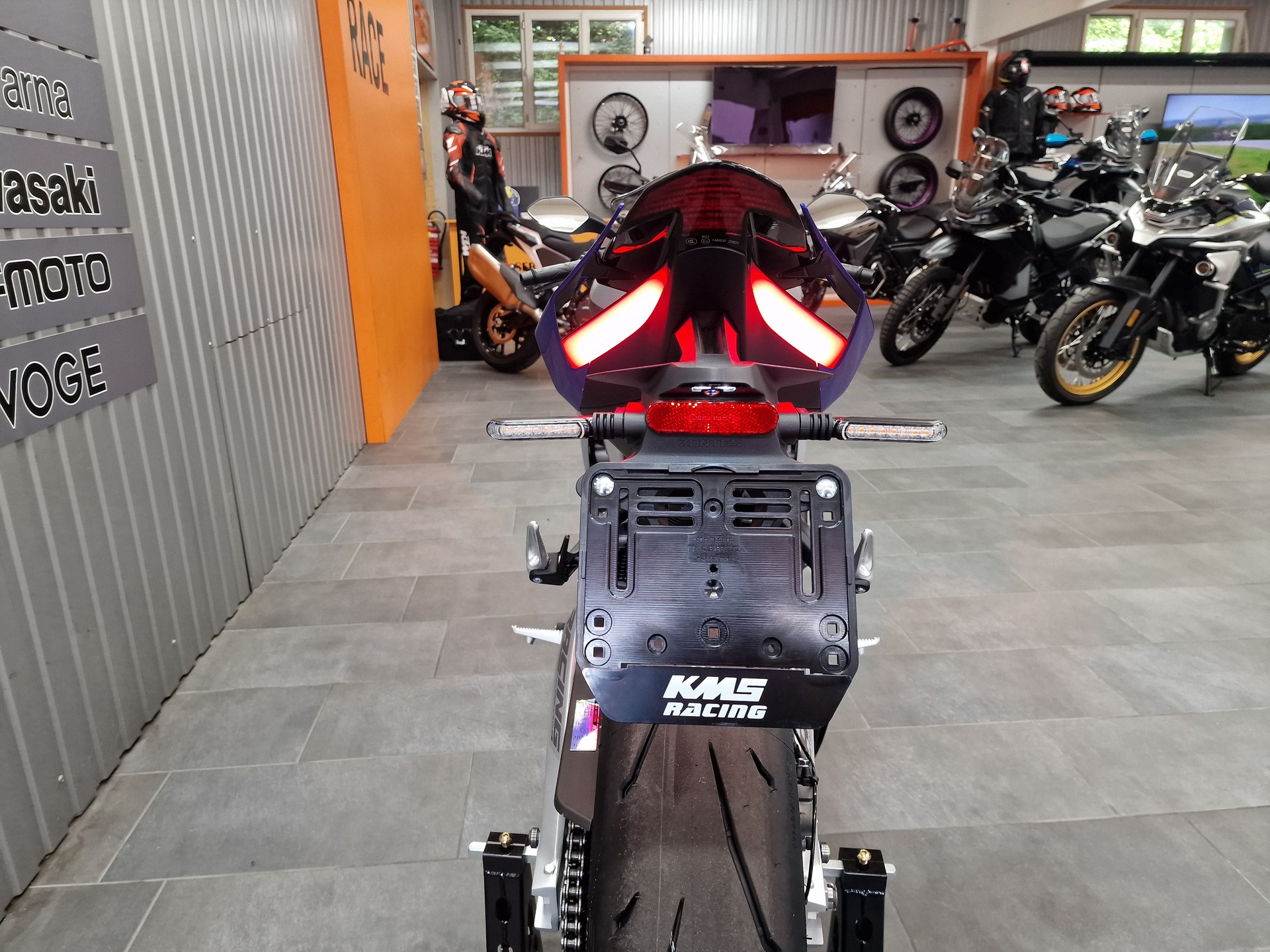 ZONTES 703RR (35 kW)-showroom-element-2