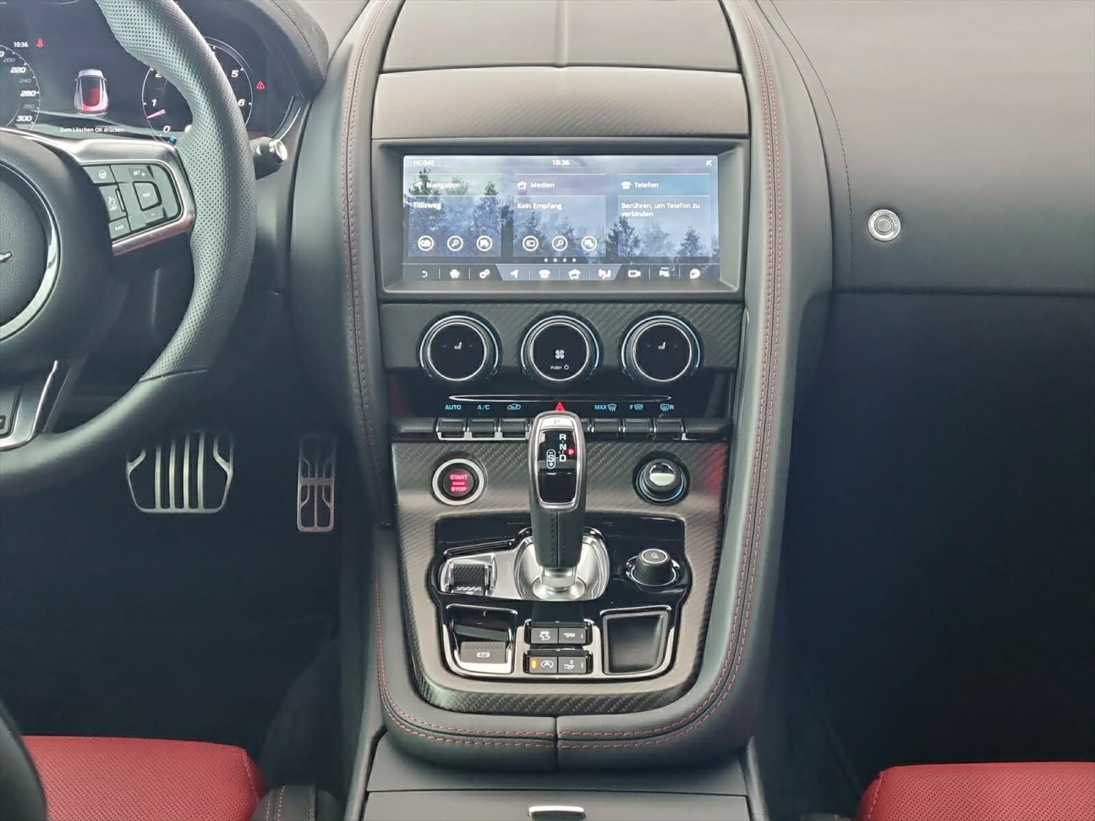 JAGUAR F-Type Coupé 5.0 V8 R75 AWD-image-7