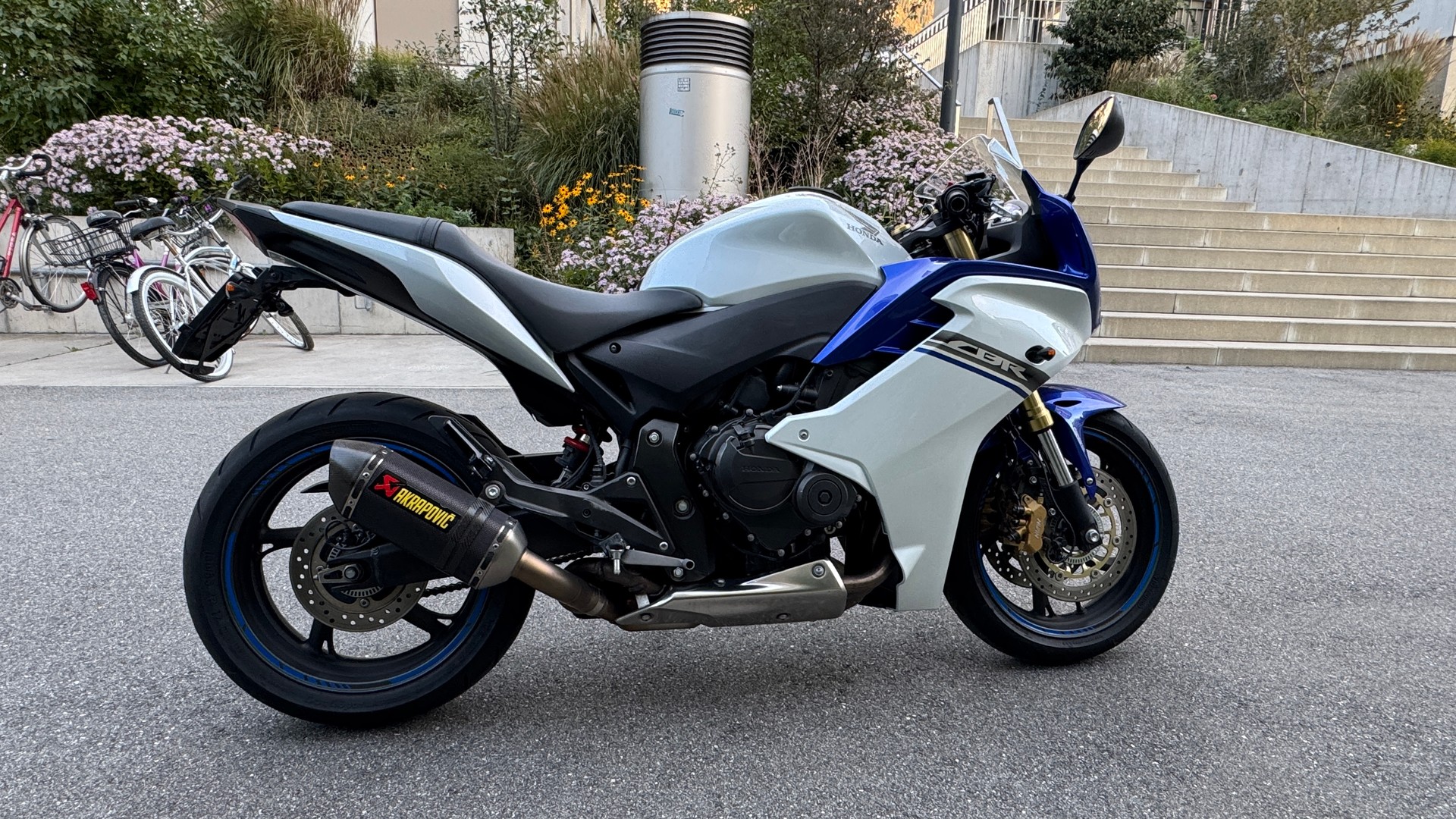 HONDA CBR 600 FA ABS inkl. Akrapovic M-HZ015-image-1