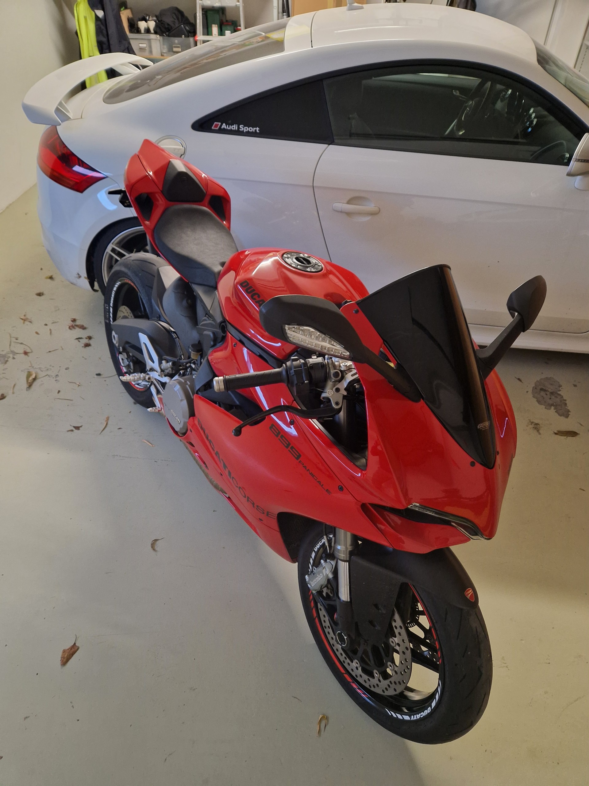 DUCATI Panigale 899-image-1