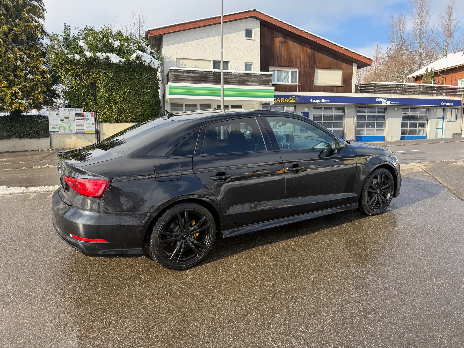 AUDI A3 Limousine 1.8 TFSI Ambition quattro S-tronic-image-7