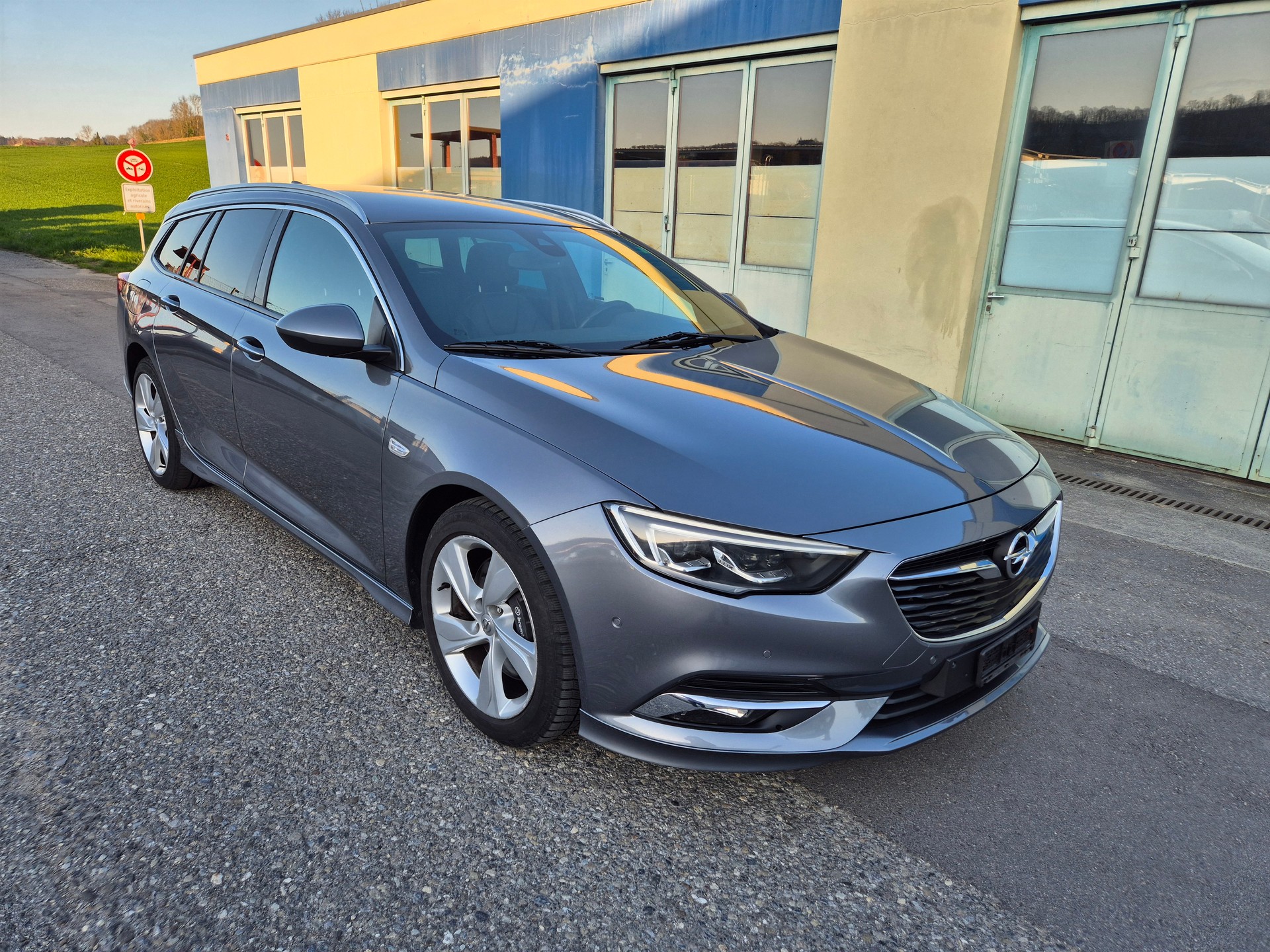 OPEL Insignia 2.0 T Sports Tourer Exclusive 4WD Automat