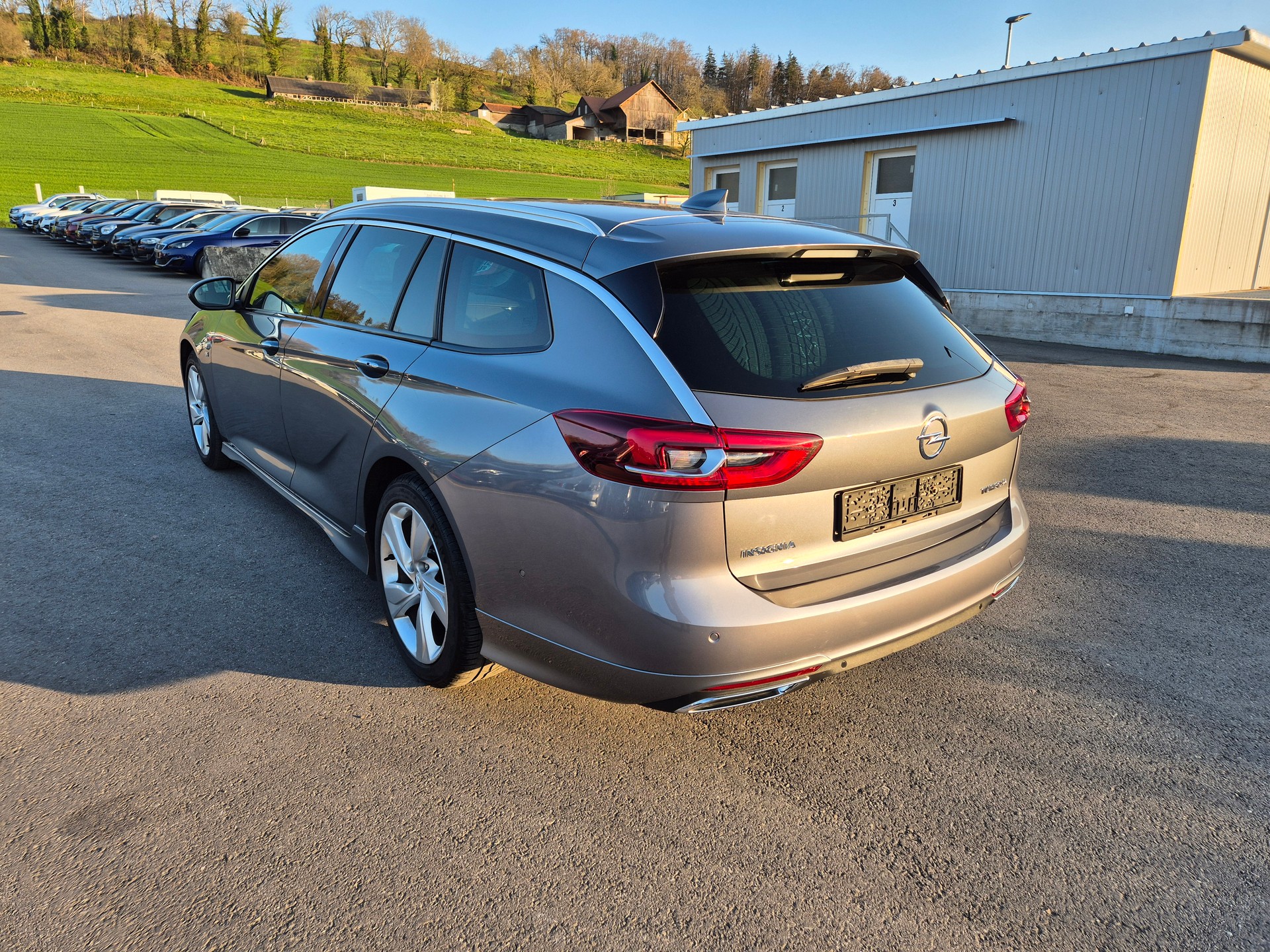 OPEL Insignia 2.0 T Sports Tourer Exclusive 4WD Automat-image-14