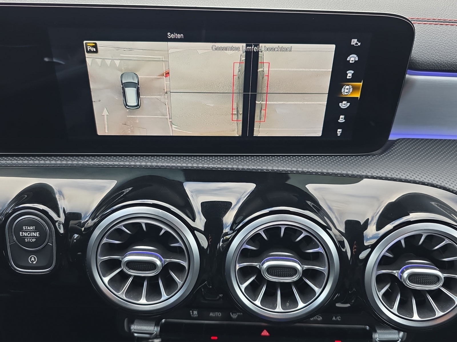 MERCEDES-BENZ CLA Shooting Brake 200 d 4Matic AMG Line-image-10