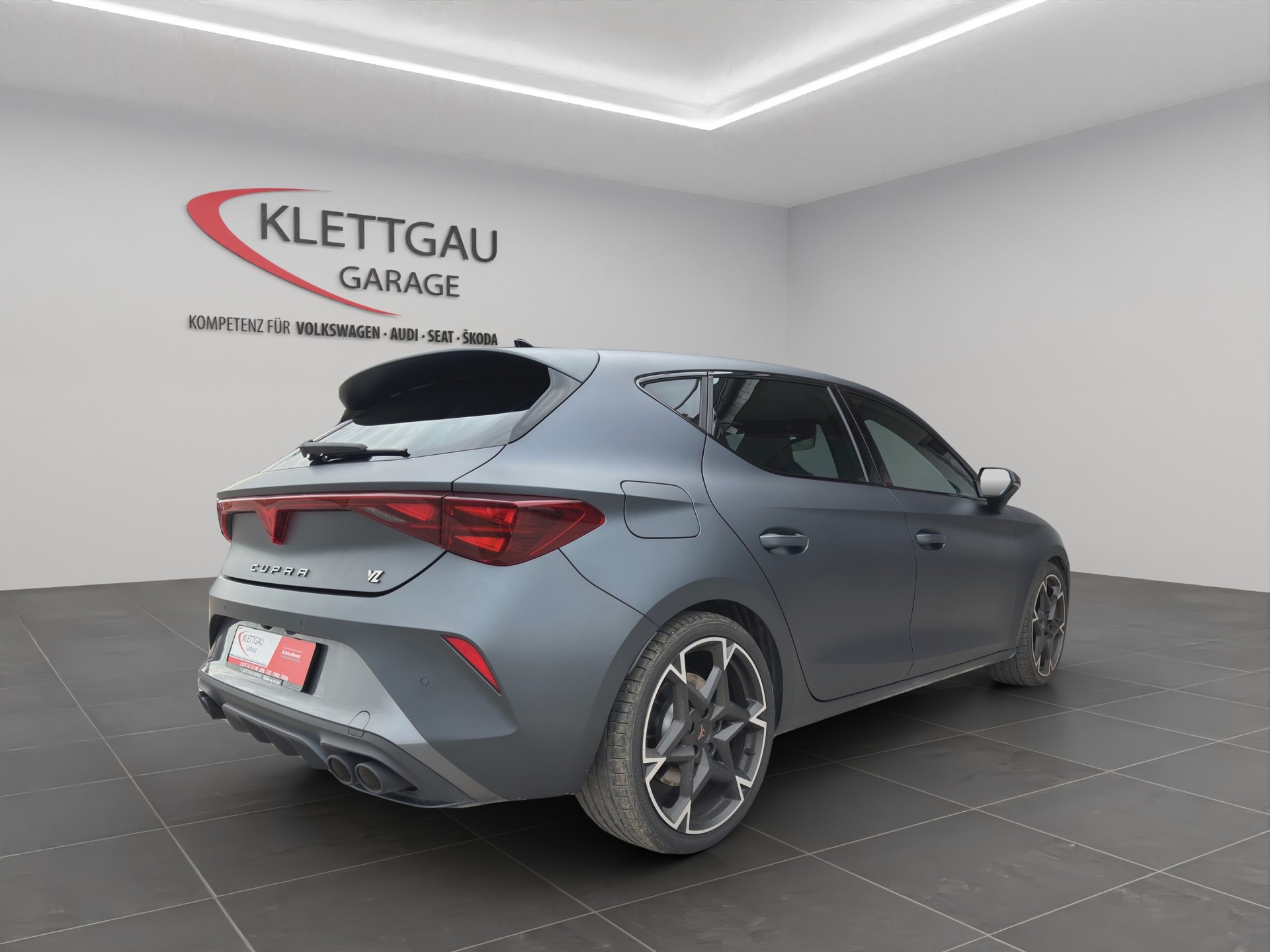 CUPRA Leon 2.0 TSI 300 VZ DSG-image-4