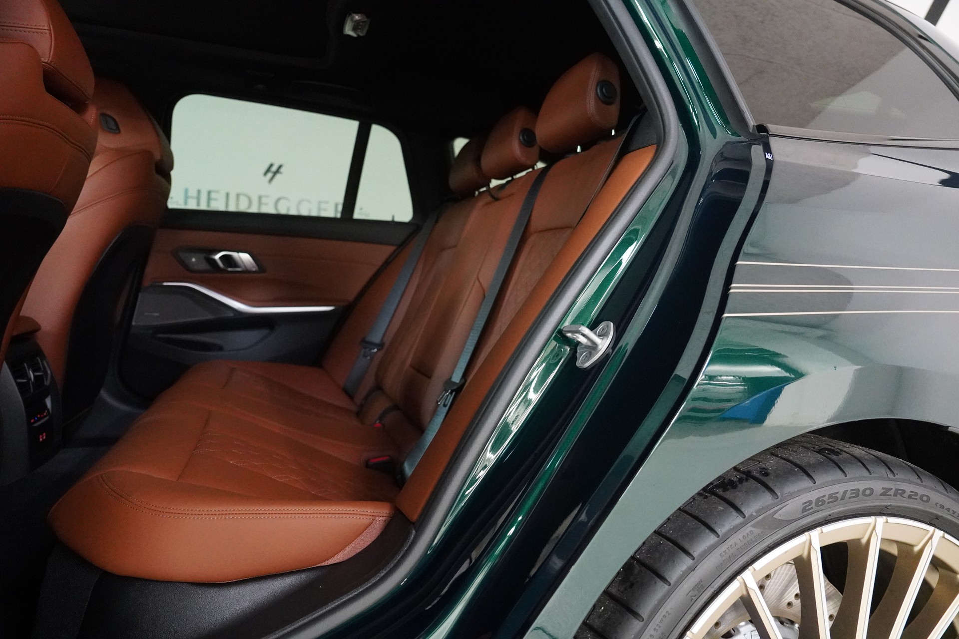 BMW-ALPINA B3 BiTurbo Touring 3.0 xDrive GT Switch-Tronic-image-12