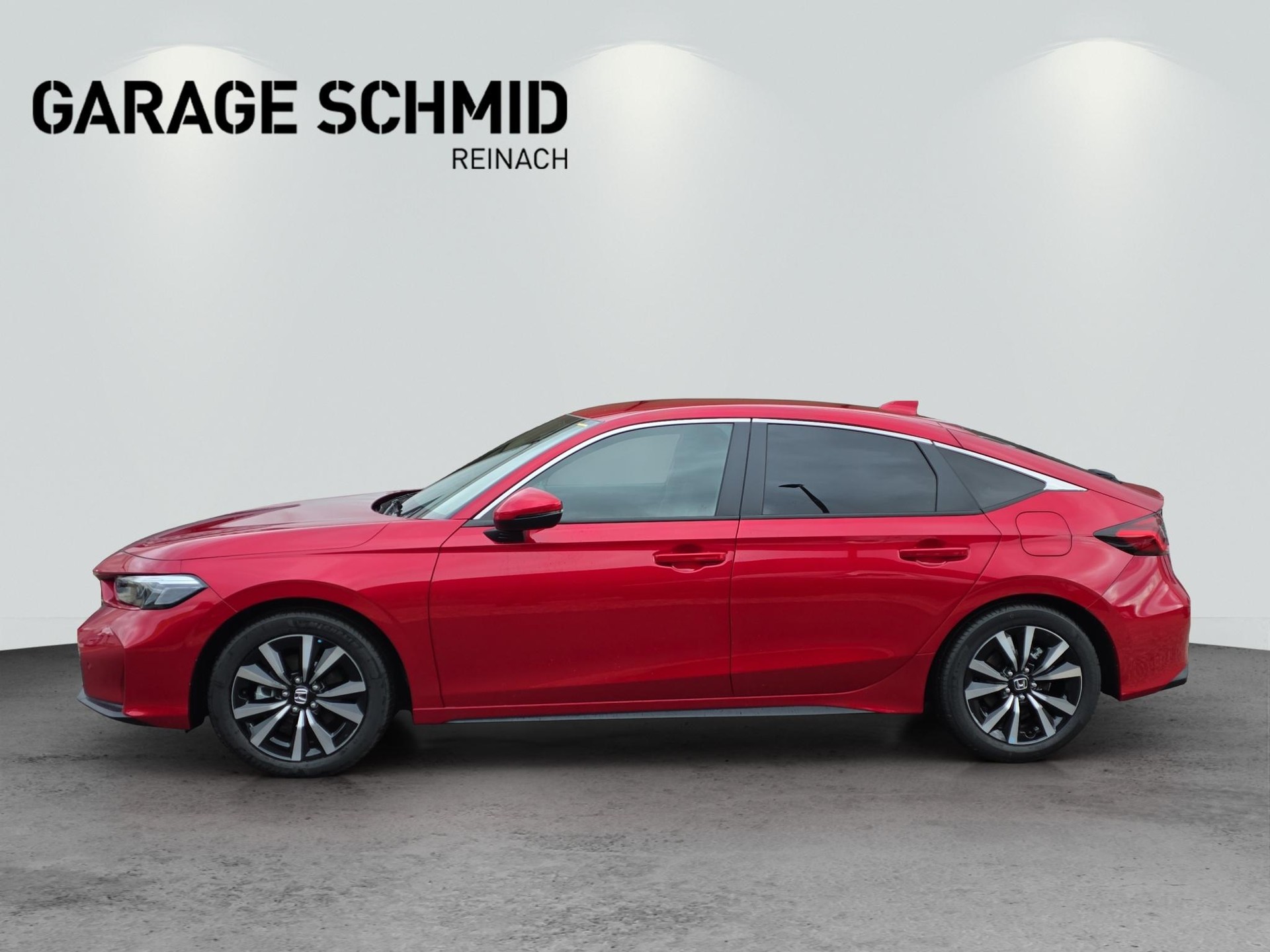 HONDA Civic 2.0 i-MMD Elegance-showroom-element-3