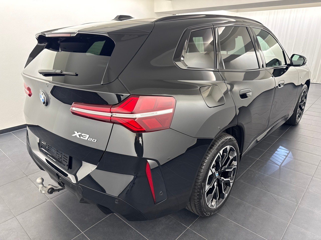 BMW X3 xDrive 20 48V M Sport ''inkl. Anhängervorrichtung''-showroom-element-2