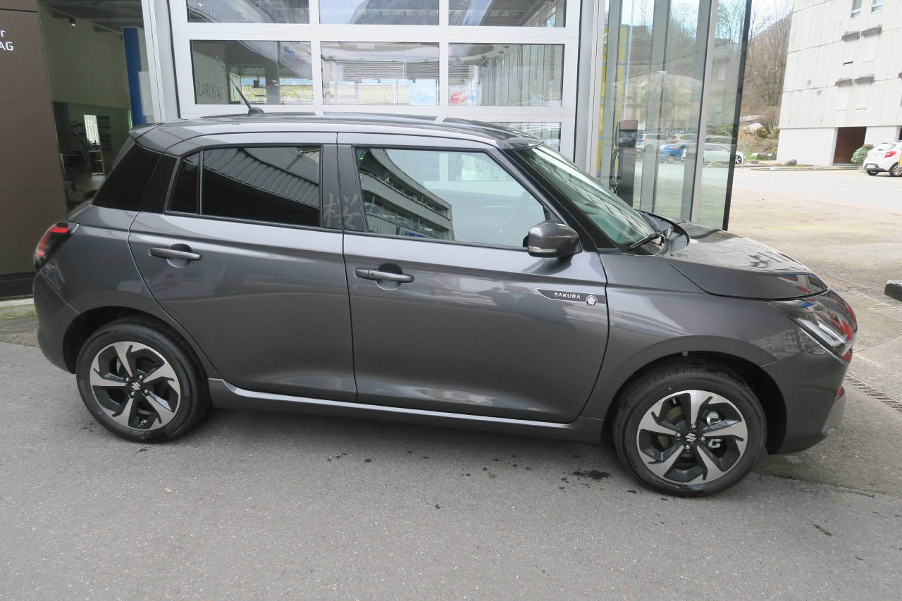 SUZUKI Swift 1.2 Sakura Top Hybrid 4x4-showroom-element-1