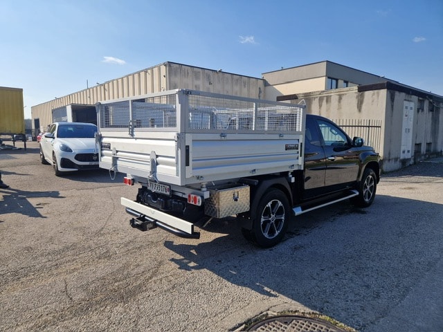 MITSUBISHI L 200 2.2 DID Value Club Cab - Ponte Ribaltabile 3 Lati "NUOVO" con Sopra Sponde - Gancio Traino KG. 3000-image-9
