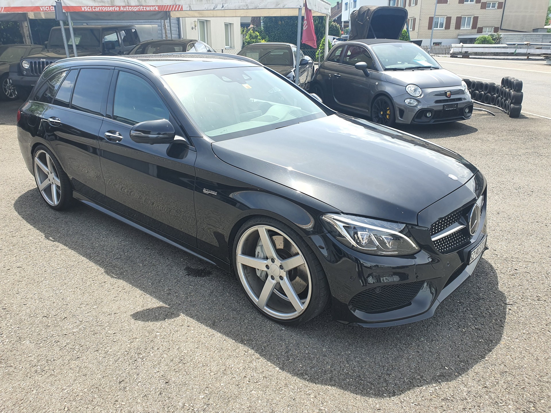 MERCEDES-BENZ C 43 AMG 4Matic 9G-Tronic-showroom-element-3