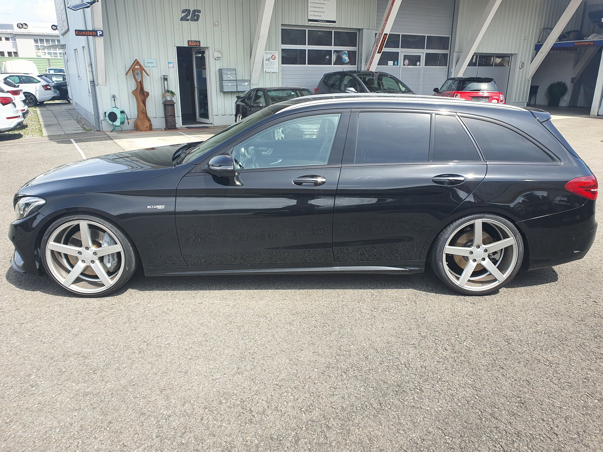 MERCEDES-BENZ C 43 AMG 4Matic 9G-Tronic-showroom-element-1