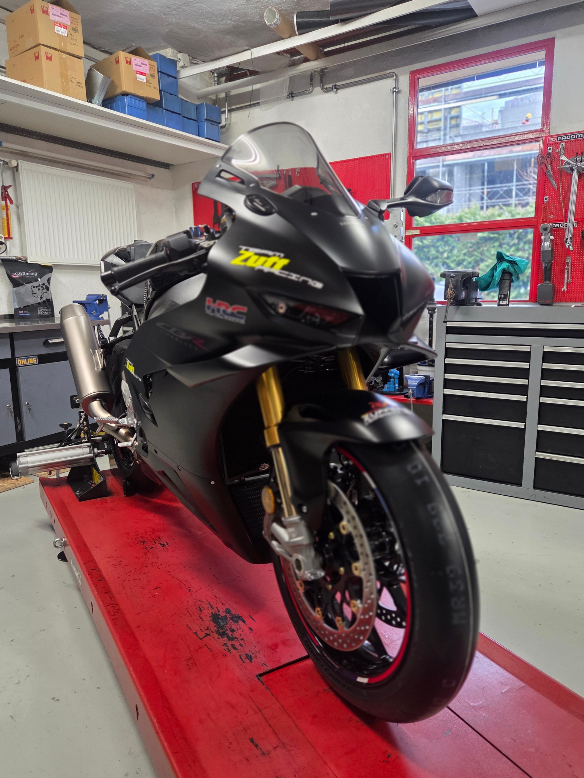 HONDA CBR 1000 RR-R Fireblade SP-image-0
