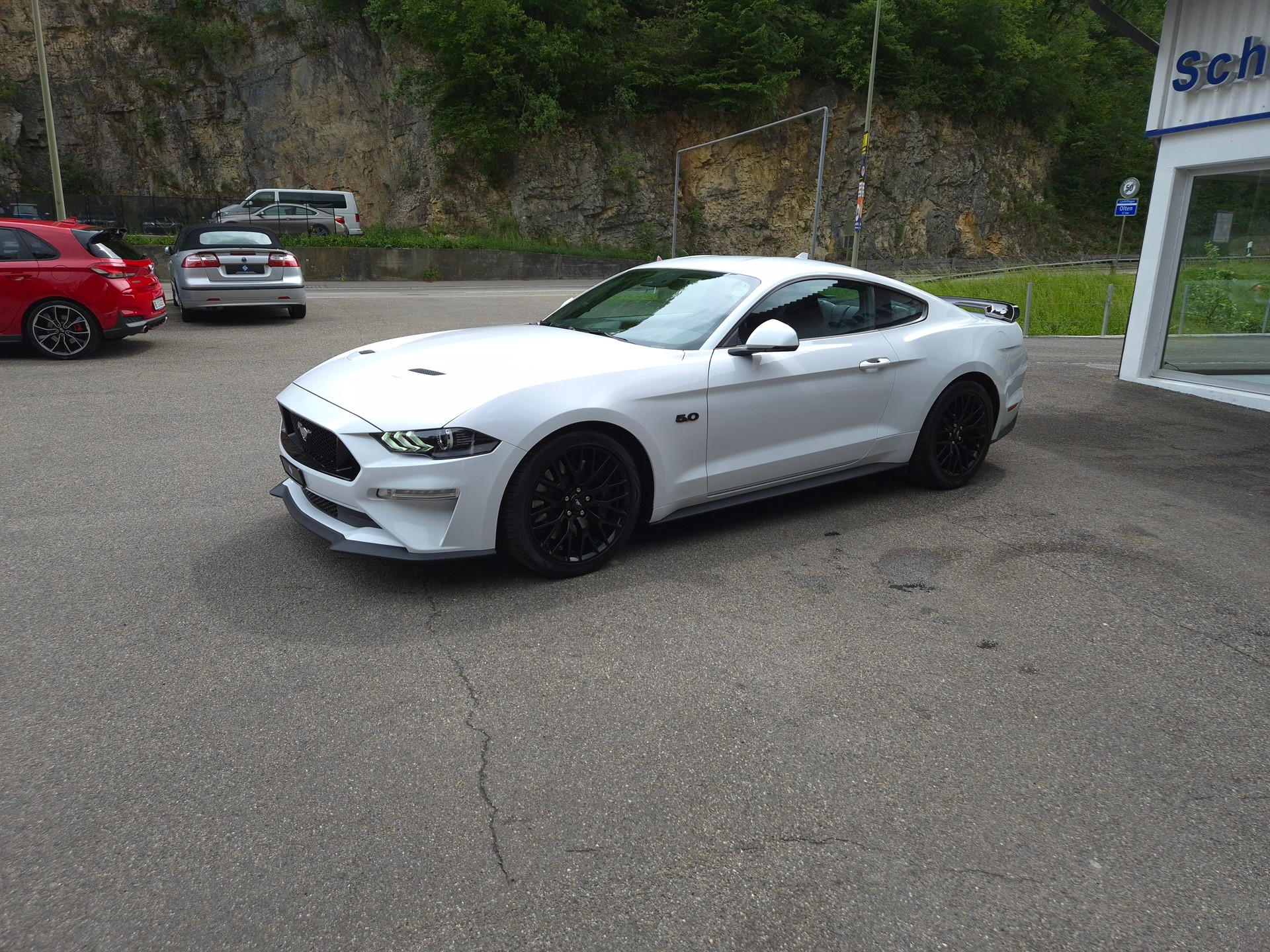 FORD Mustang Fastback 5.0 V8 GT Automat-image-6