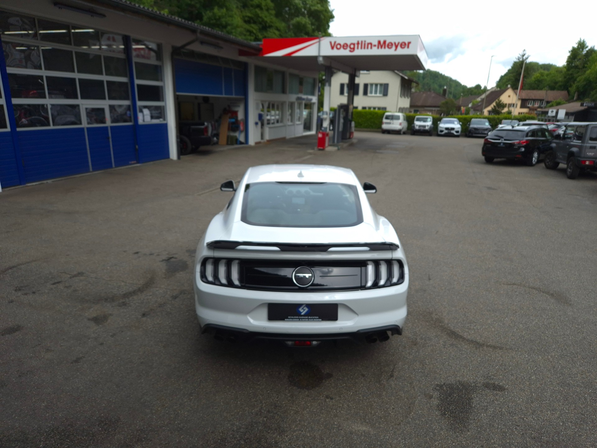 FORD Mustang Fastback 5.0 V8 GT Automat-image-10