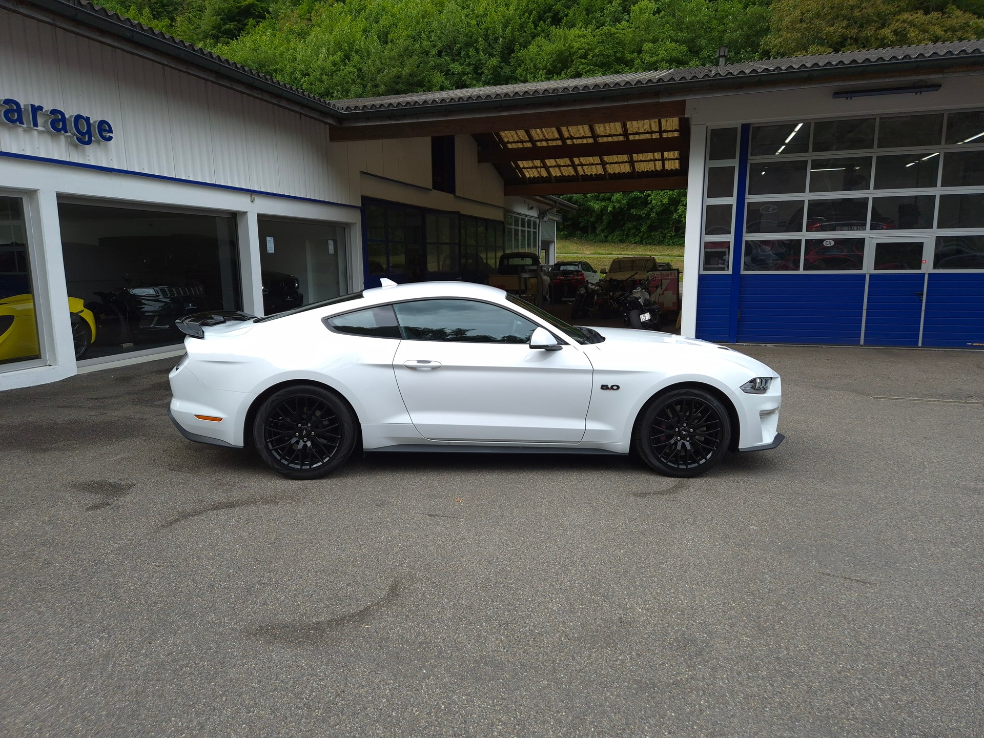 FORD Mustang Fastback 5.0 V8 GT Automat-image-14