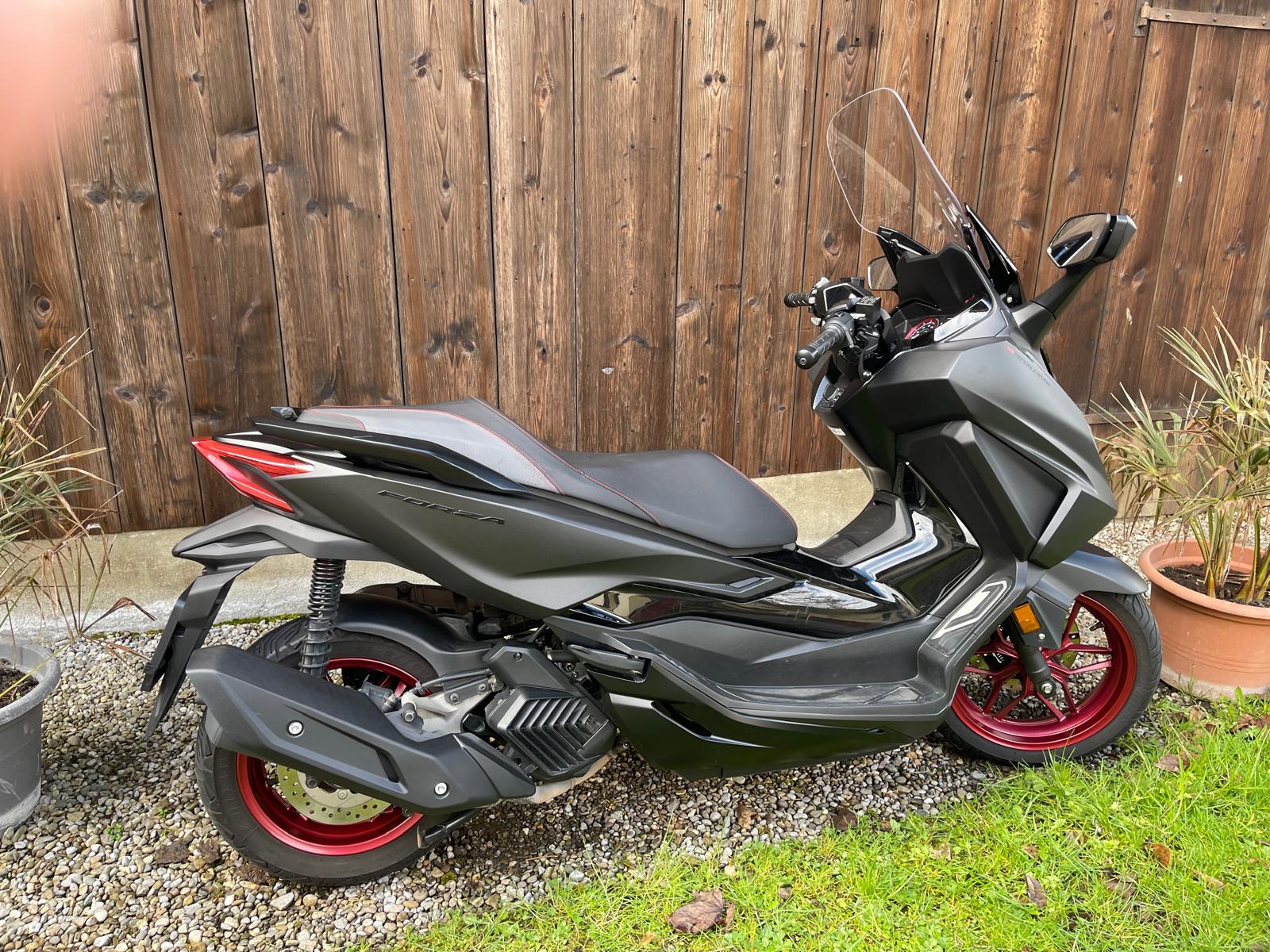 HONDA Nss 125 Forza Special Edition-image-3