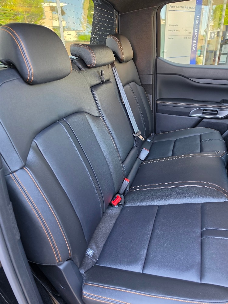 FORD Ranger Wildtrak 2.0 Eco Blue e-4WD Automat-image-12