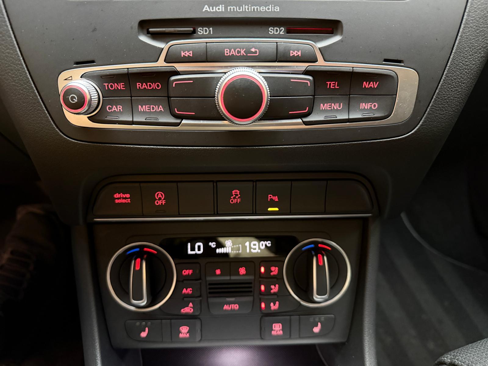 AUDI Q3 2.0 TDI 150 quattro S-Tronic-image-24