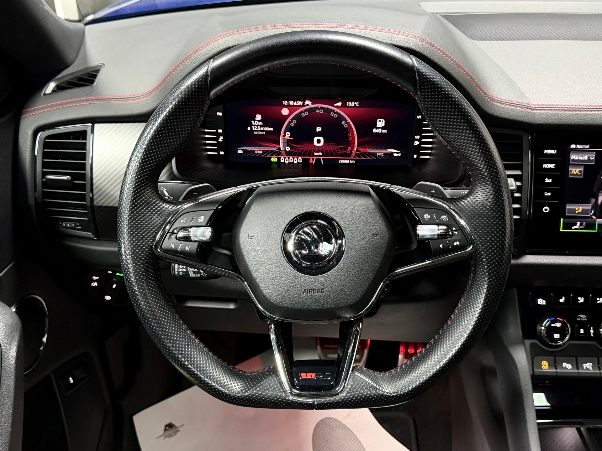 SKODA Kodiaq 2.0 TSI 4x4 RS-image-14