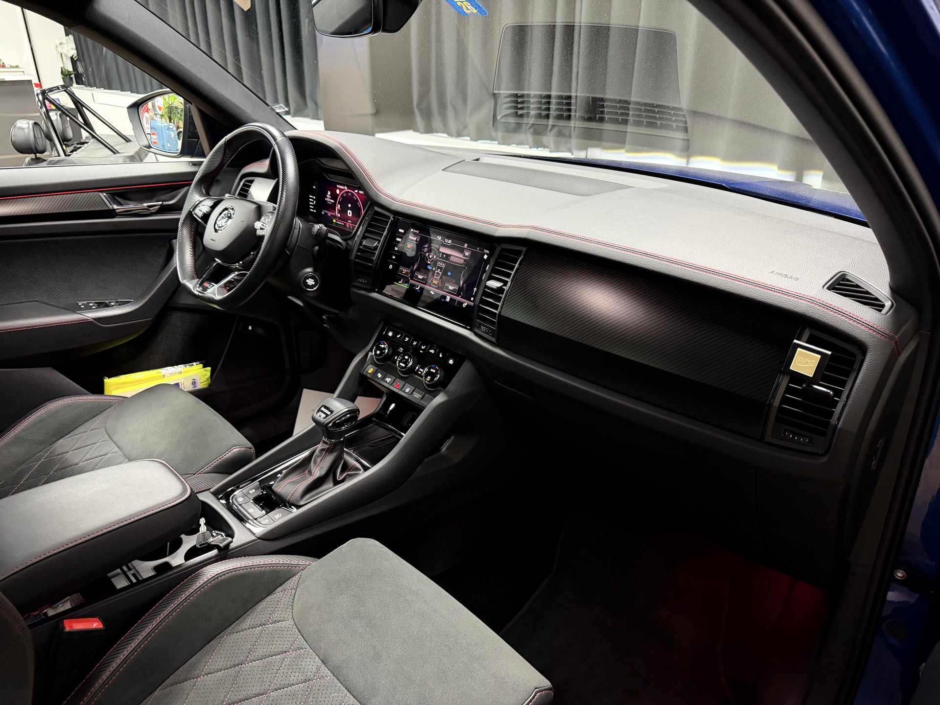 SKODA Kodiaq 2.0 TSI 4x4 RS-image-29