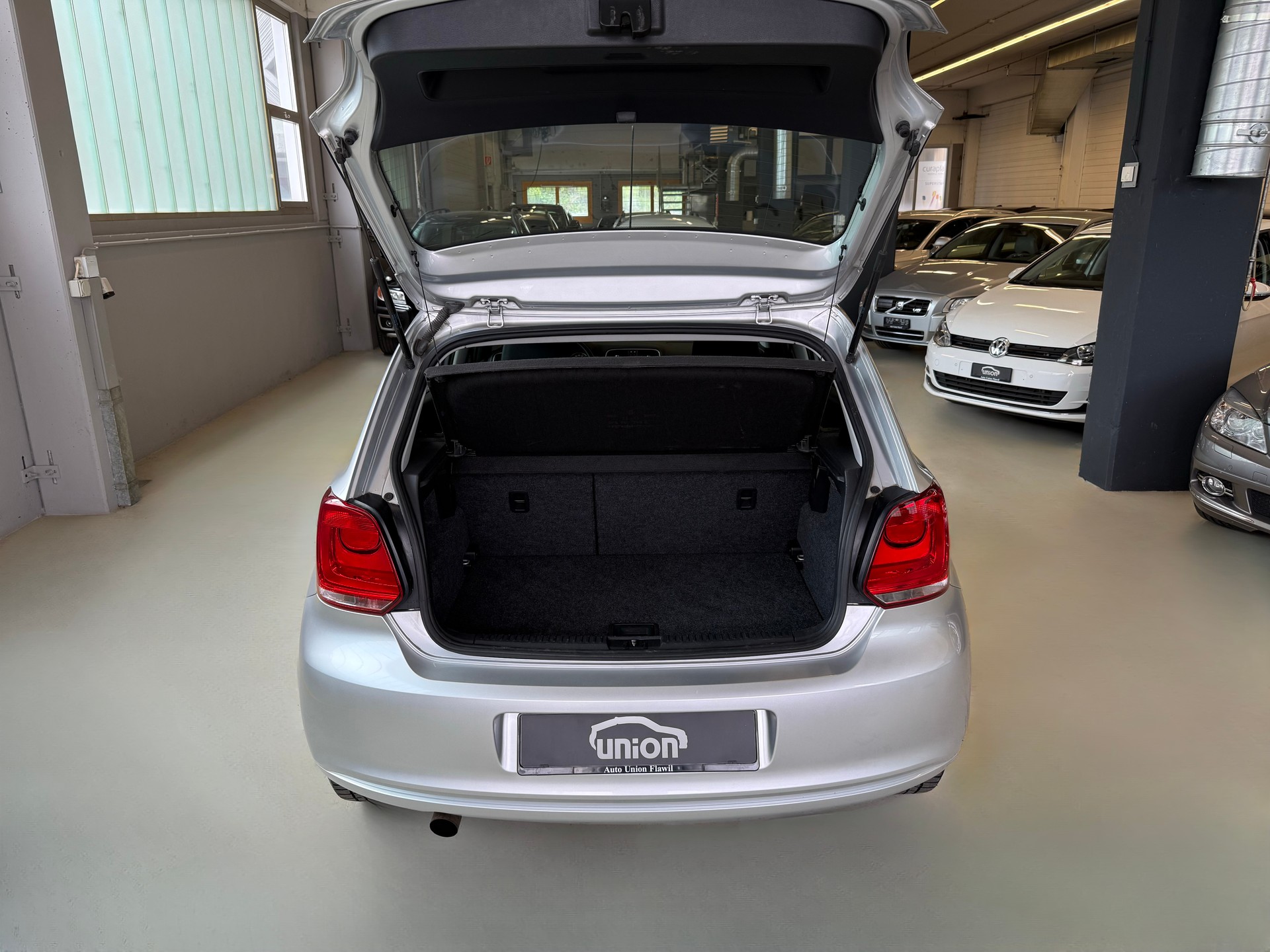 VW Polo 1.4 16V Comfortline-image-8