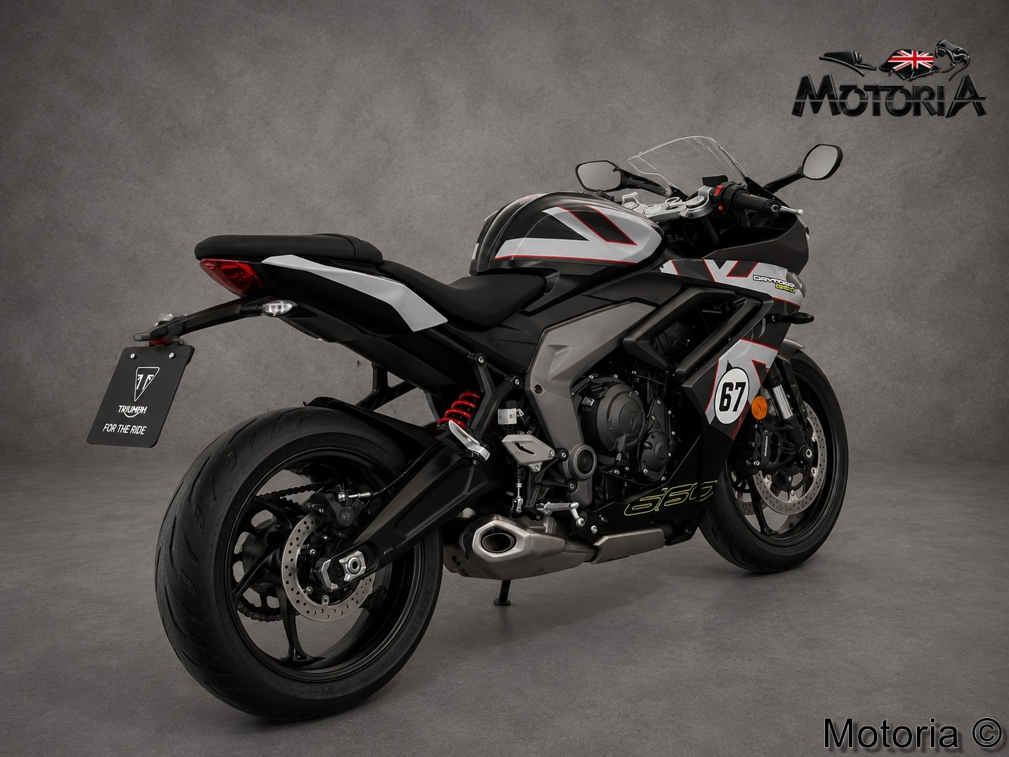 TRIUMPH Daytona 660 Sport-image-2