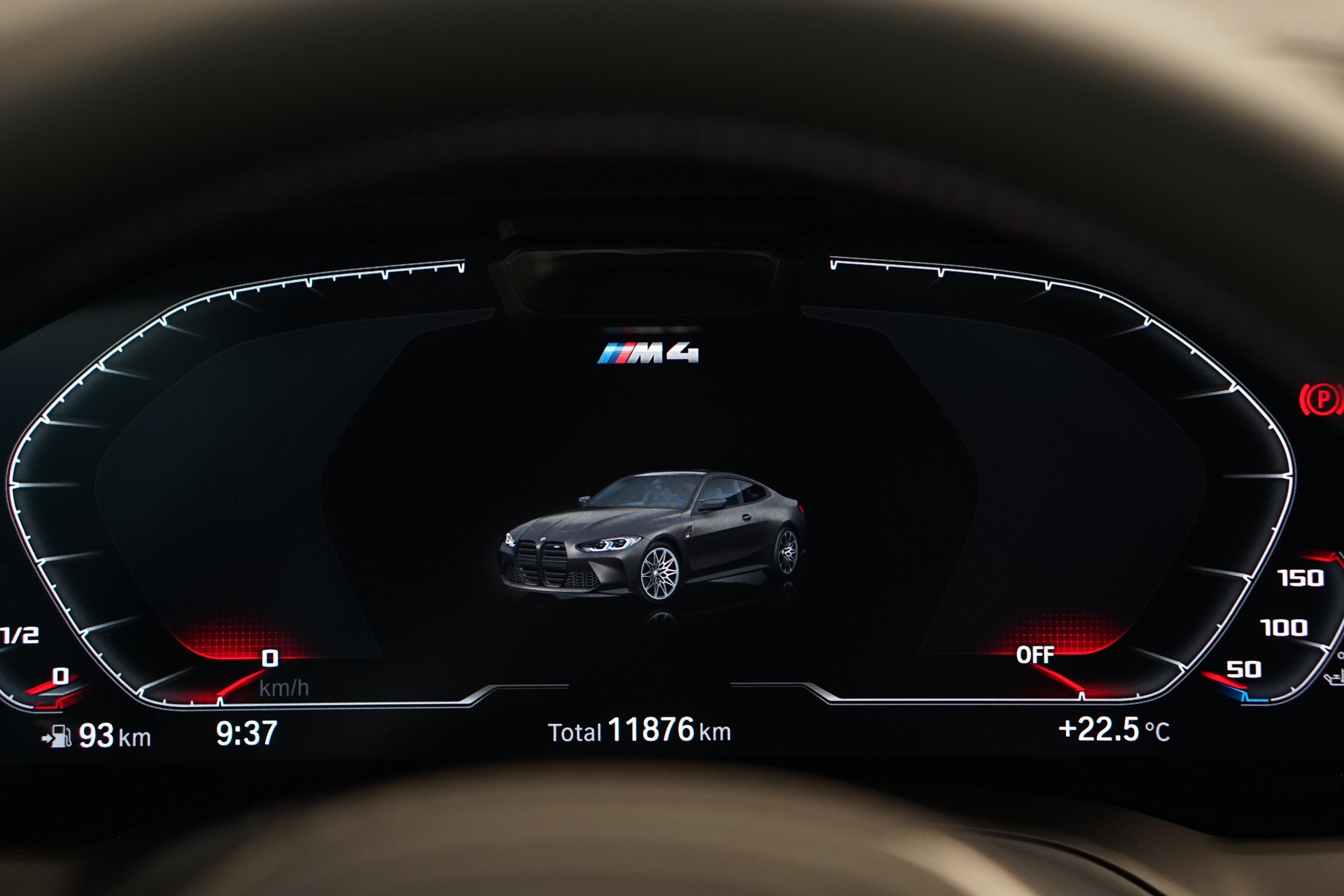BMW M4 Coupé Competition M xDrive *CH-Fahrzeug* *Dravitgrau* *Carbon*-image-32
