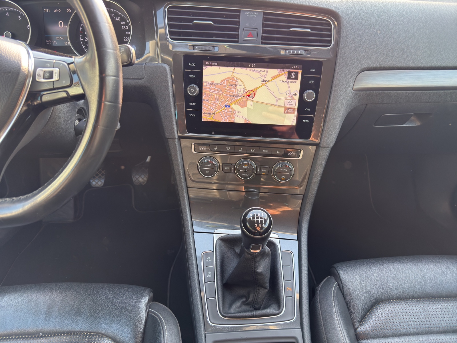 VW Golf 1.4 TSI Allstar-image-9