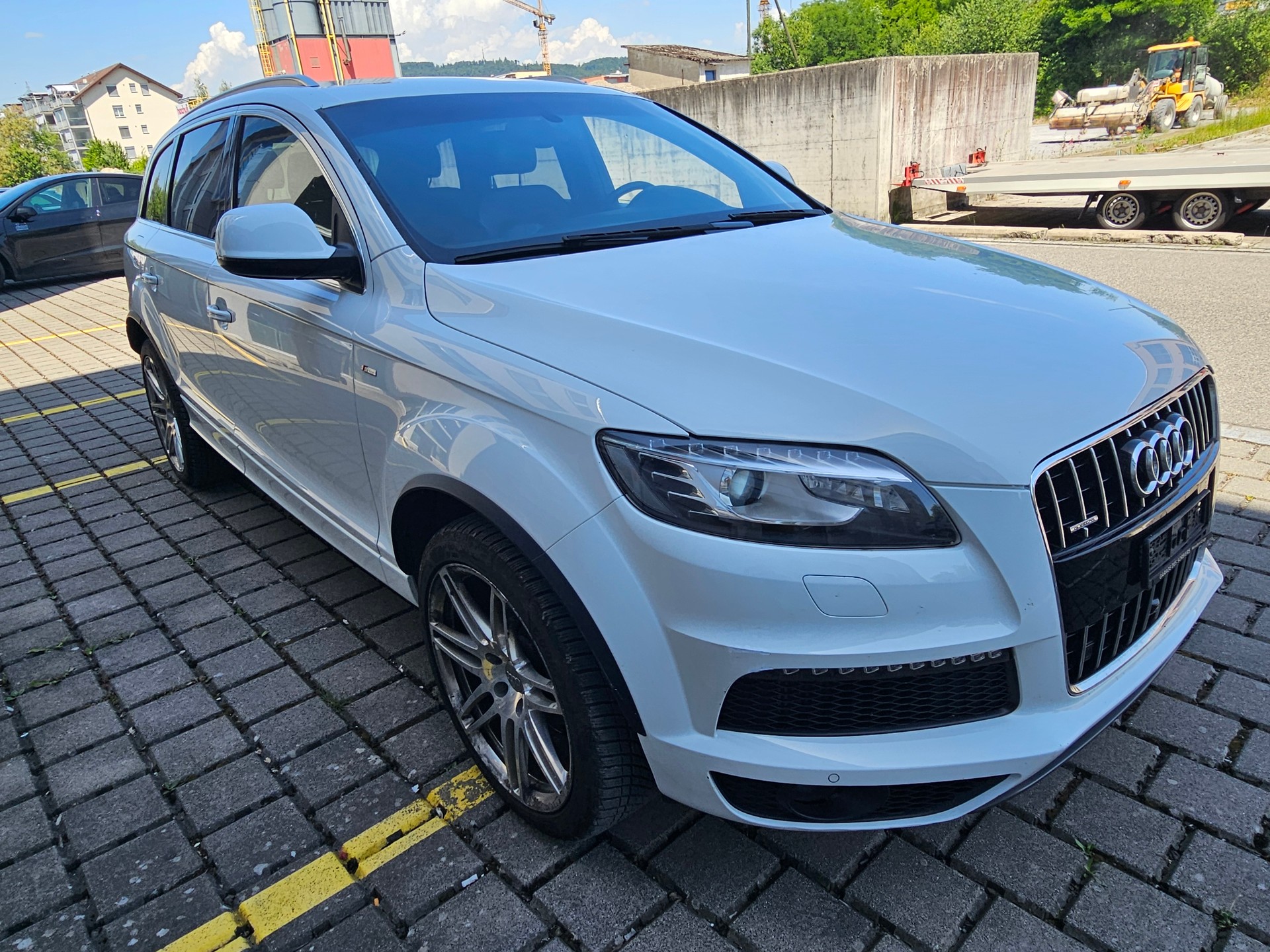 AUDI Q7 3.0 TDI quattro tiptronic-image-1