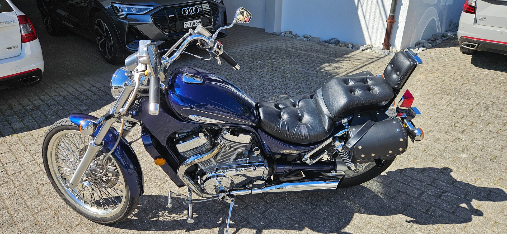 SUZUKI VS 800 GL Intruder R-X