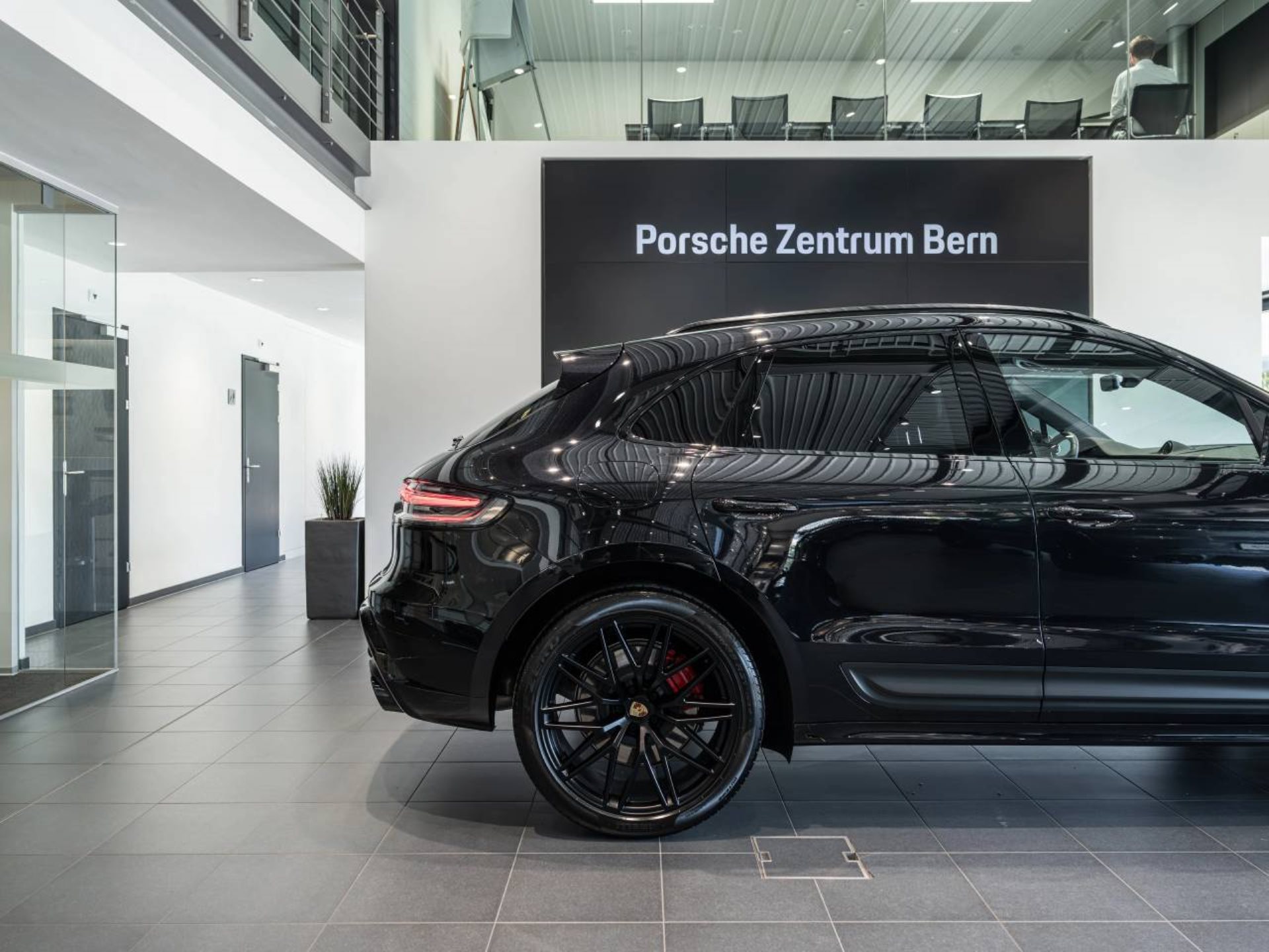 PORSCHE Macan GTS-image-10