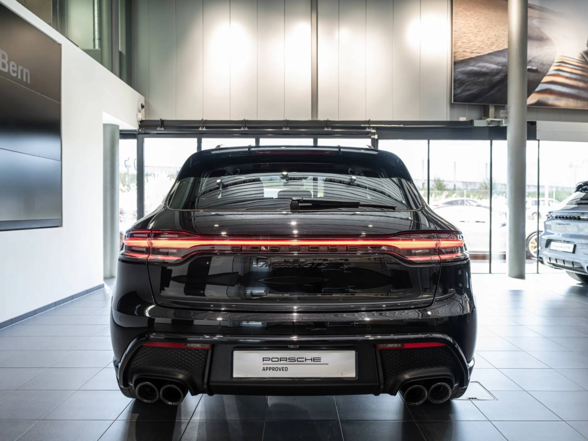 PORSCHE Macan GTS-image-5