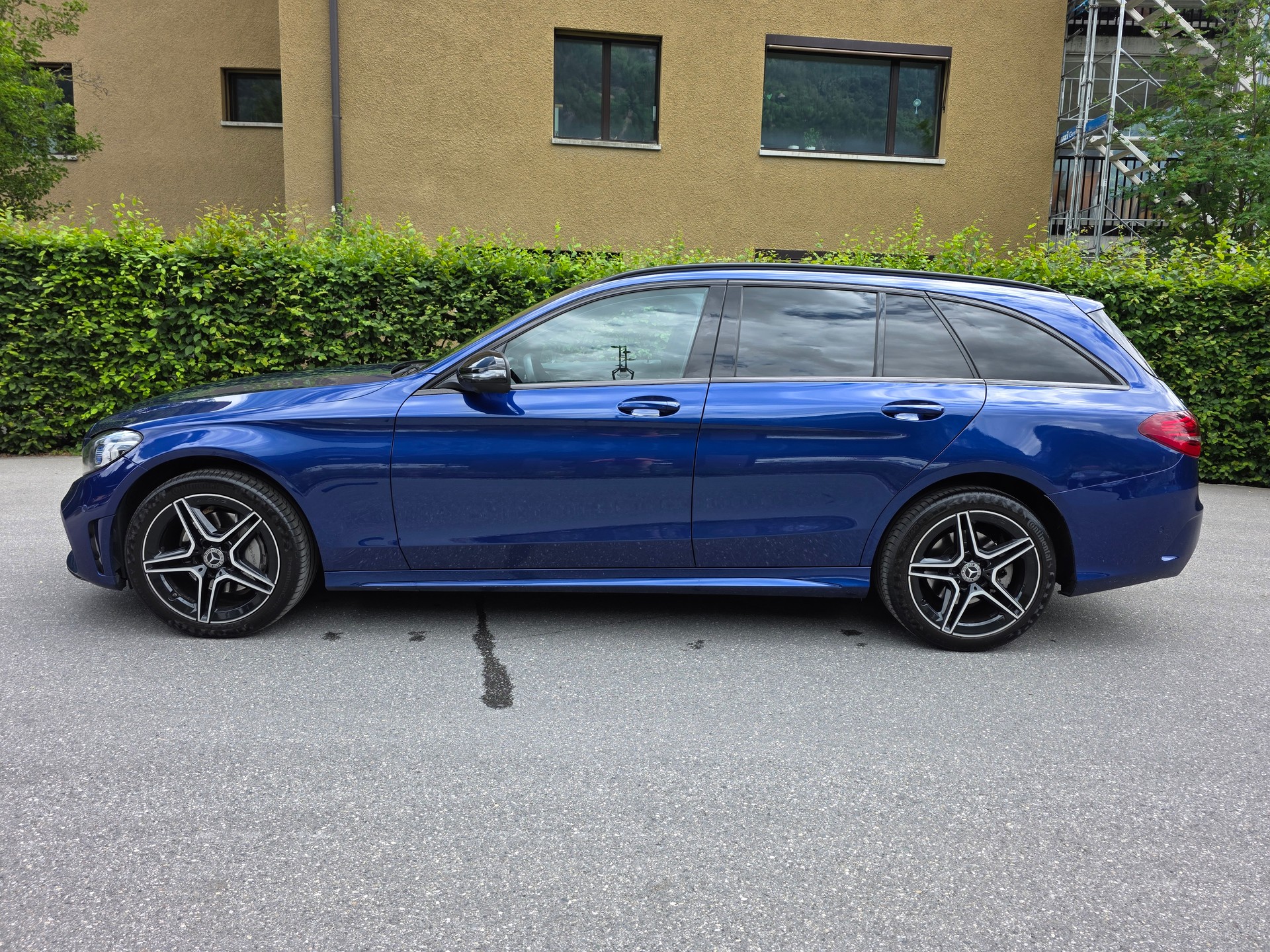 MERCEDES-BENZ C 200 Swiss Star AMG Line 4M 9G-Tronic-image-1