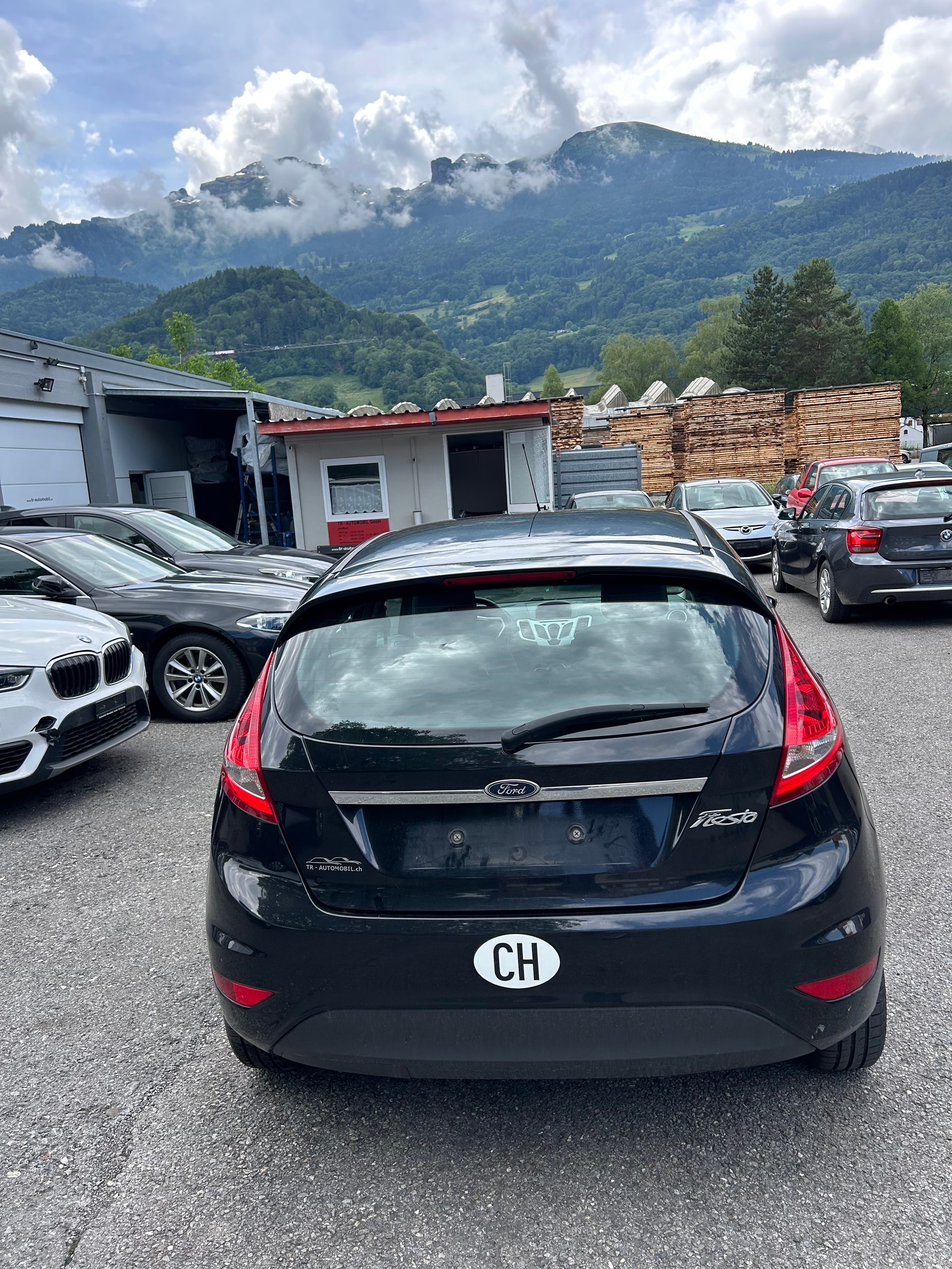 FORD Fiesta 1.4 16V Titanium Automatic-image-7