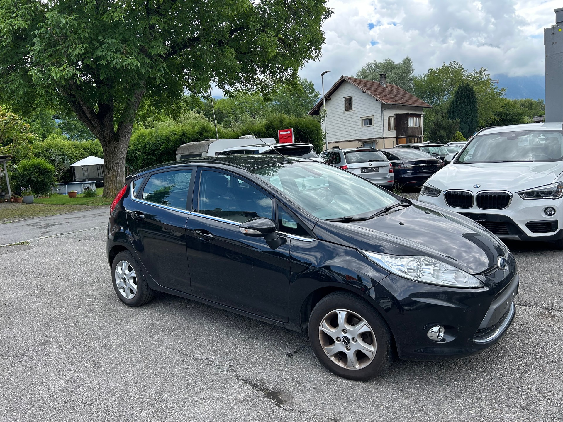 FORD Fiesta 1.4 16V Titanium Automatic-image-10