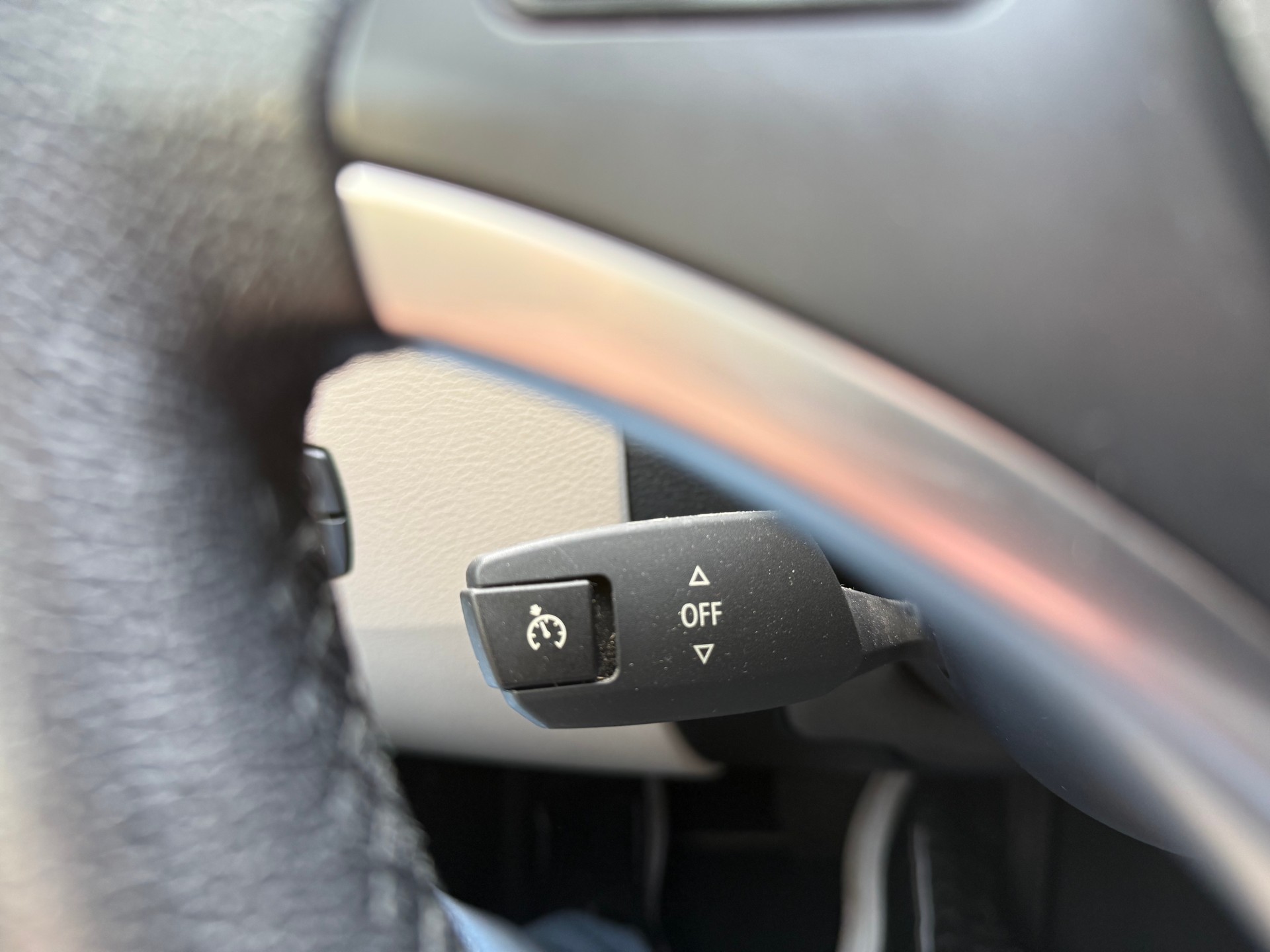 BMW X1 xDrive 28i Steptronic-image-15