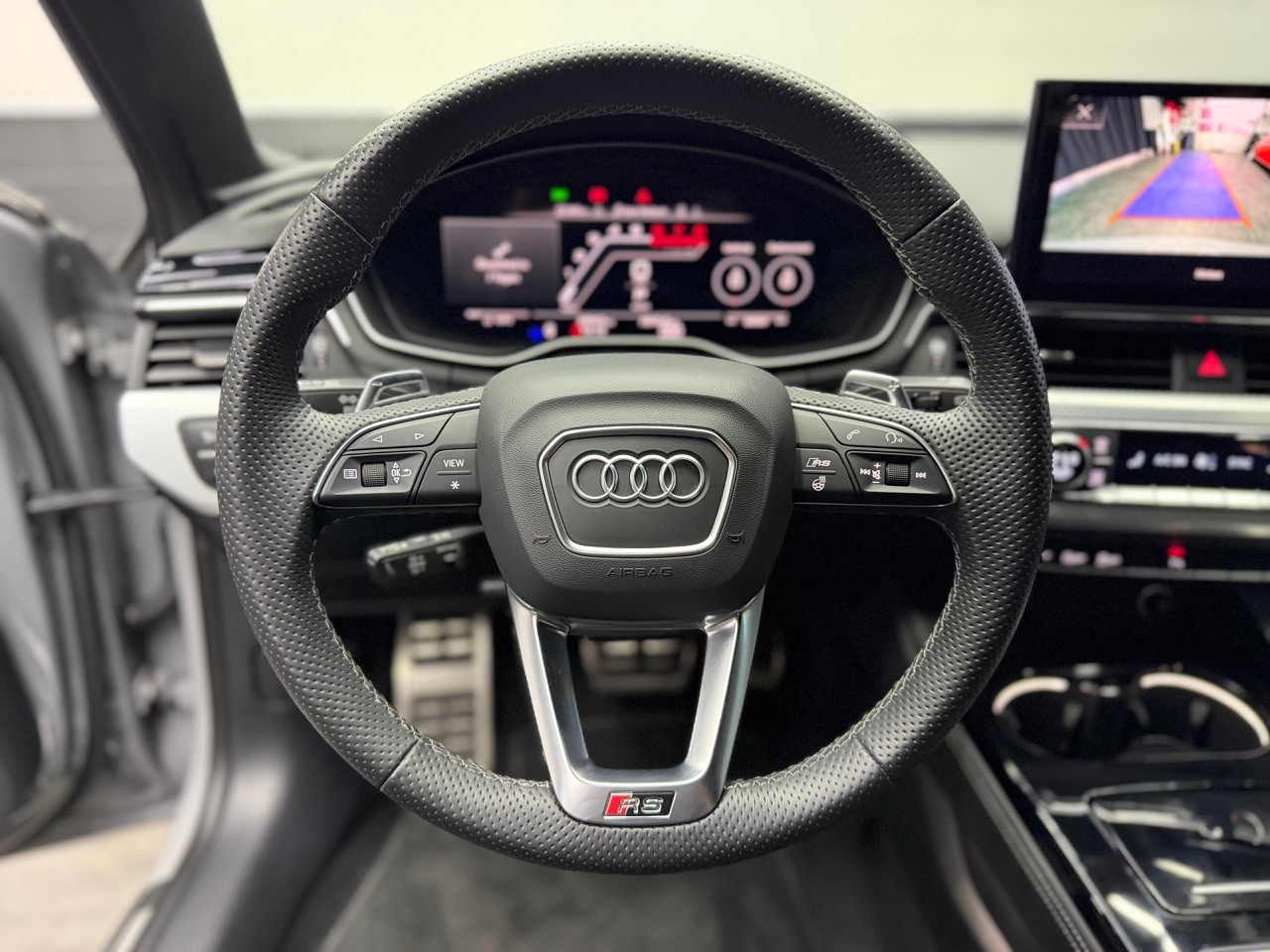 AUDI RS4 Avant quattro | DRC Sportfahrwerk | Virtual Cockpit | Rückfahrkamera | Facelift Model-image-14