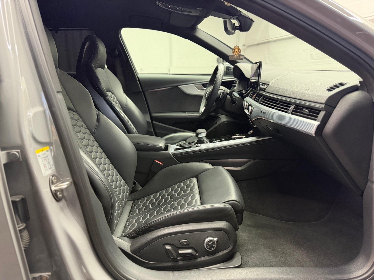 AUDI RS4 Avant quattro | DRC Sportfahrwerk | Virtual Cockpit | Rückfahrkamera | Facelift Model-image-22
