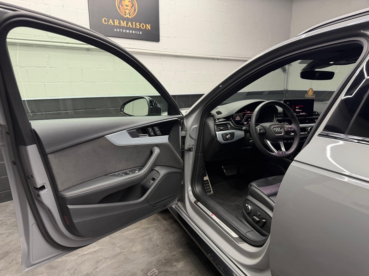 AUDI RS4 Avant quattro | DRC Sportfahrwerk | Virtual Cockpit | Rückfahrkamera | Facelift Model-image-11