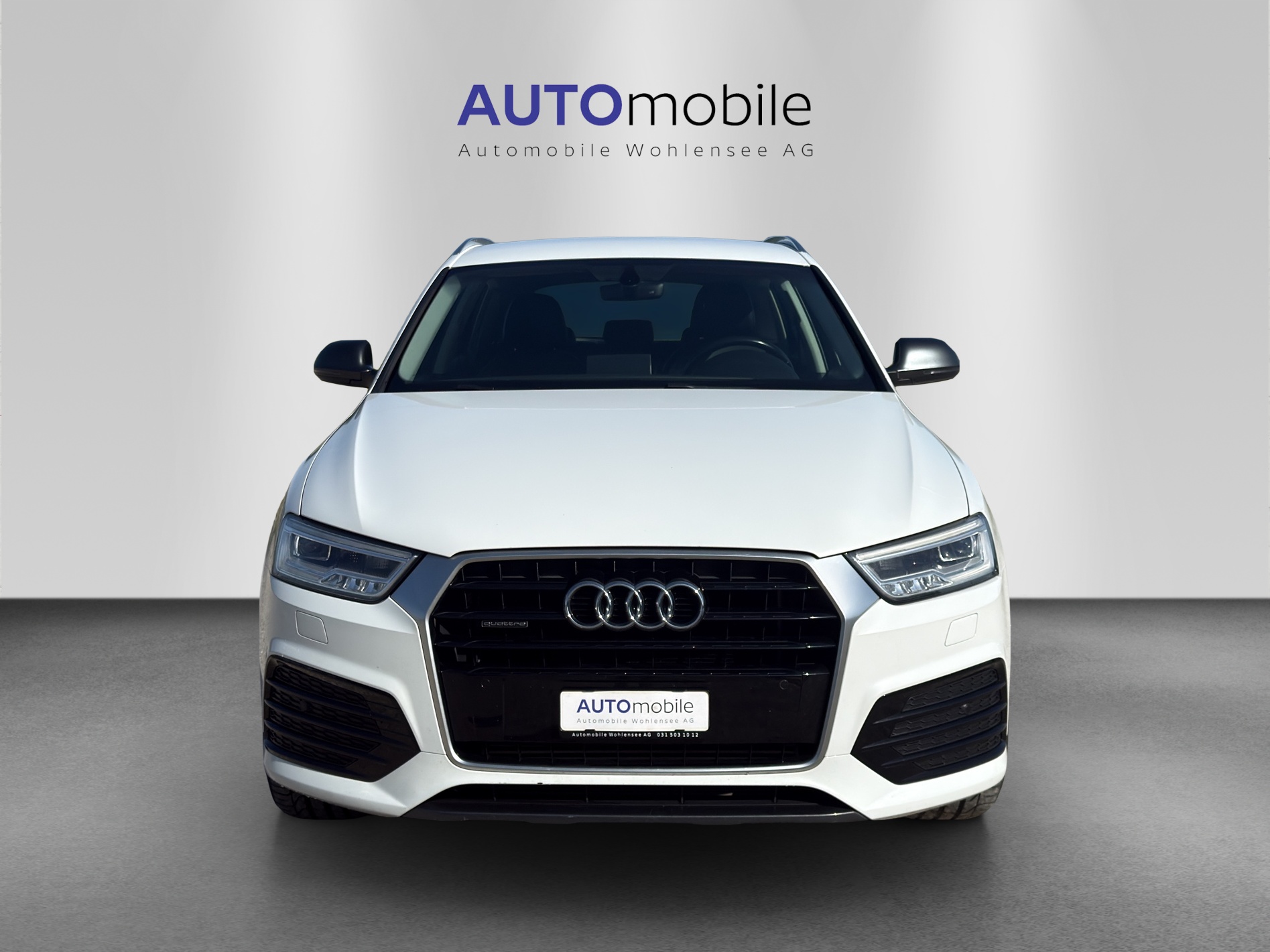 AUDI Q3 2.0 TFSI design quattro S-tronic-showroom-element-2
