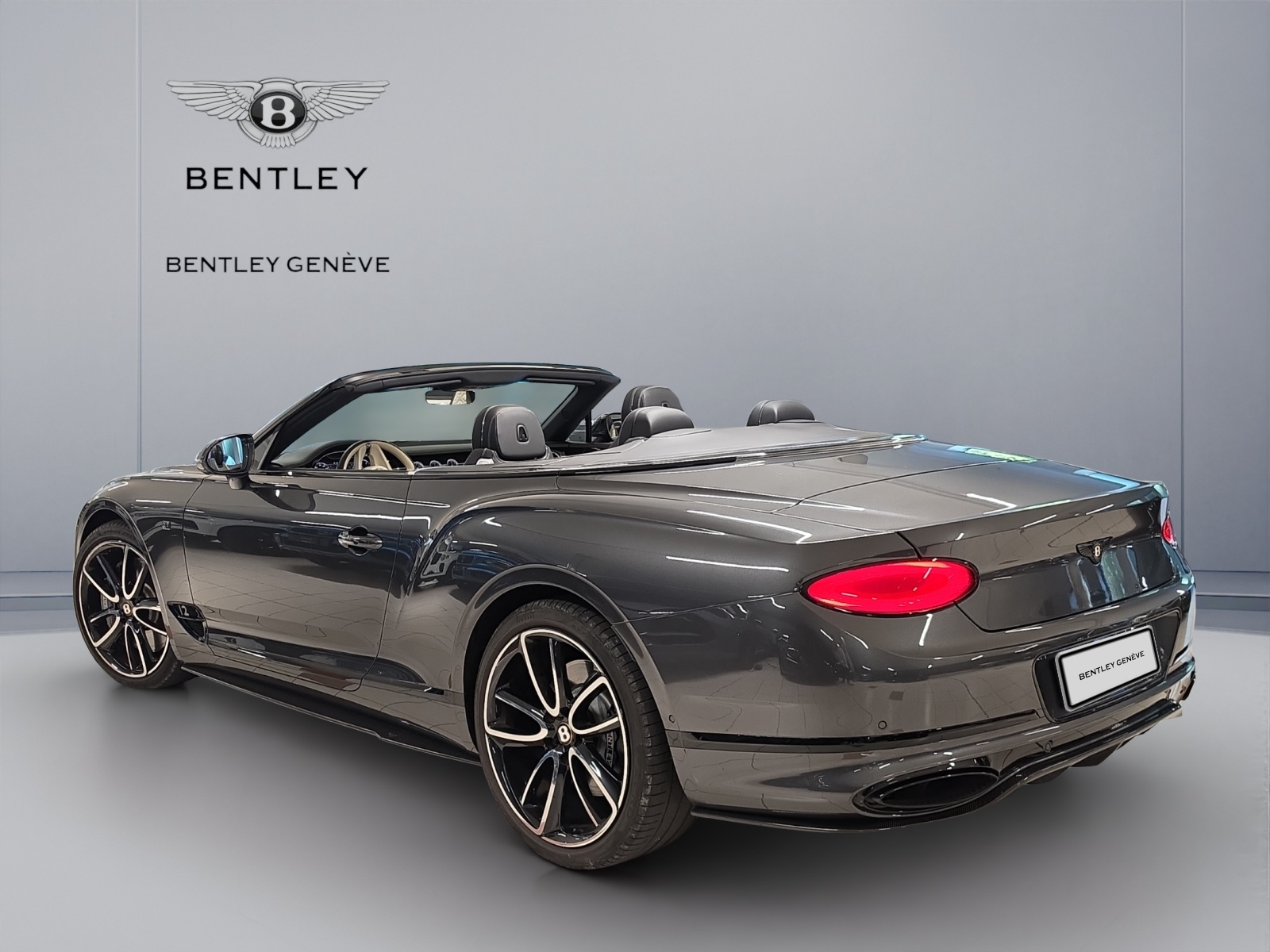 BENTLEY Continental GTC 6.0 W12 1ST EDITION-showroom-element-3