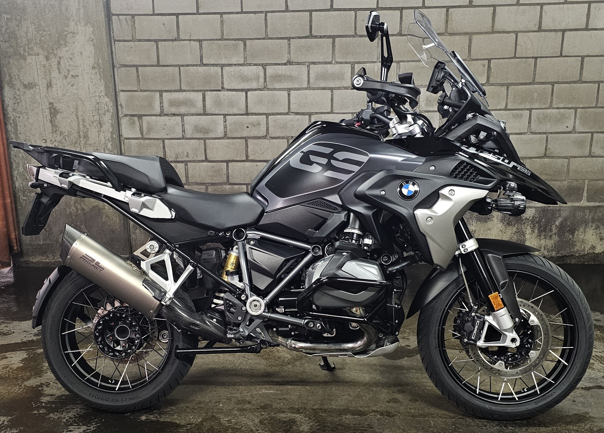 BMW R 1250 GS-image-0