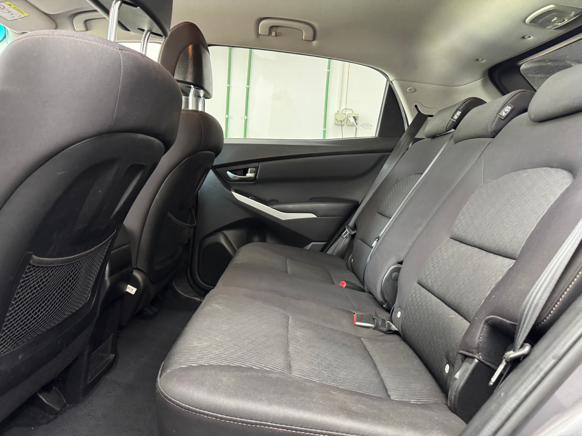 KGM-SsangYong Korando 2.0 e-XDI Quartz 4WD Automatic-image-14