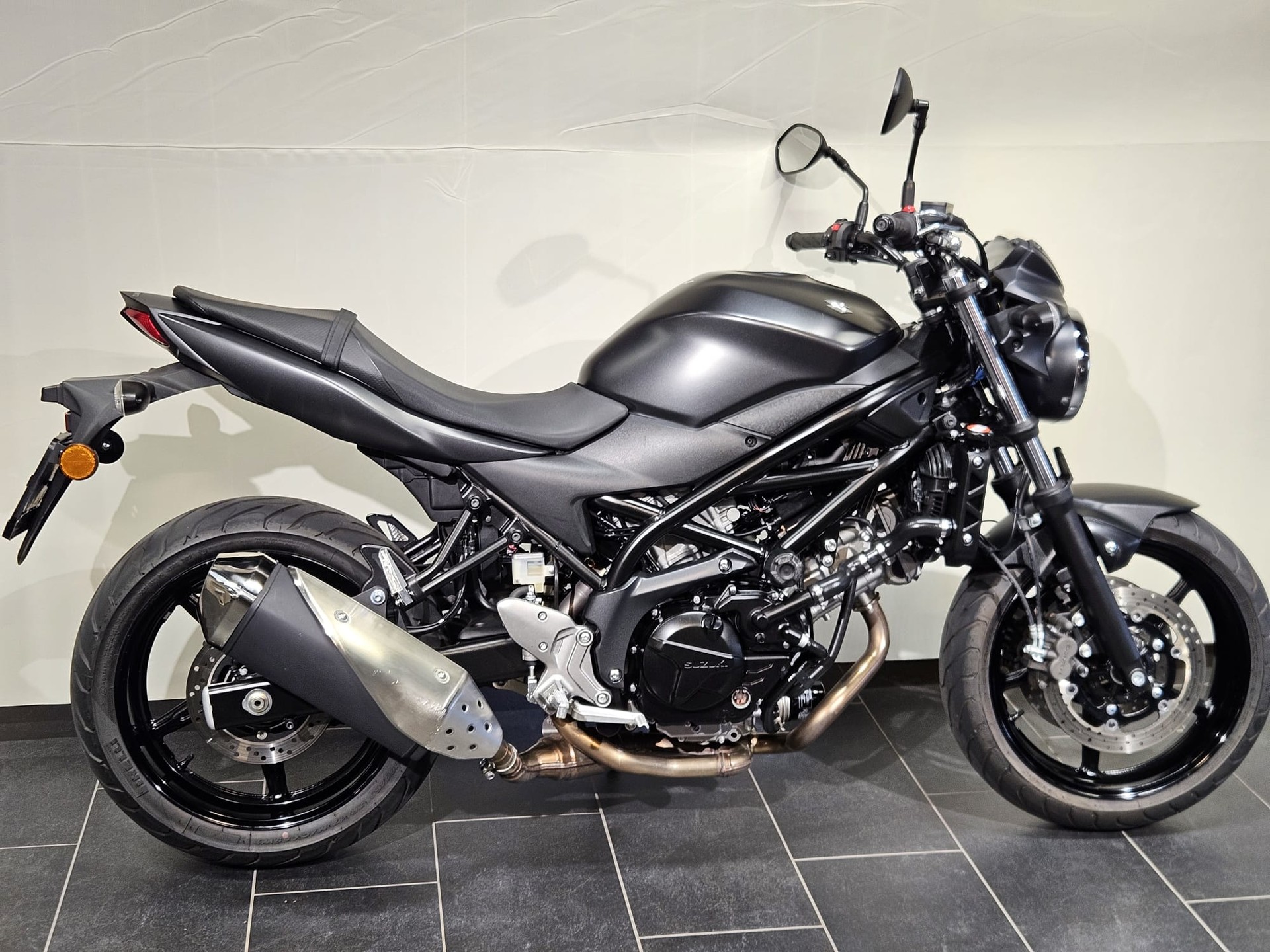 SUZUKI SV 650 ABS L6-image-3