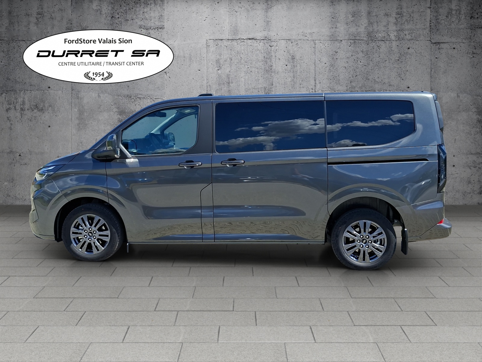 FORD Tourneo Bus 320 L1H1 Titanium X Automatique 4x4-image-3