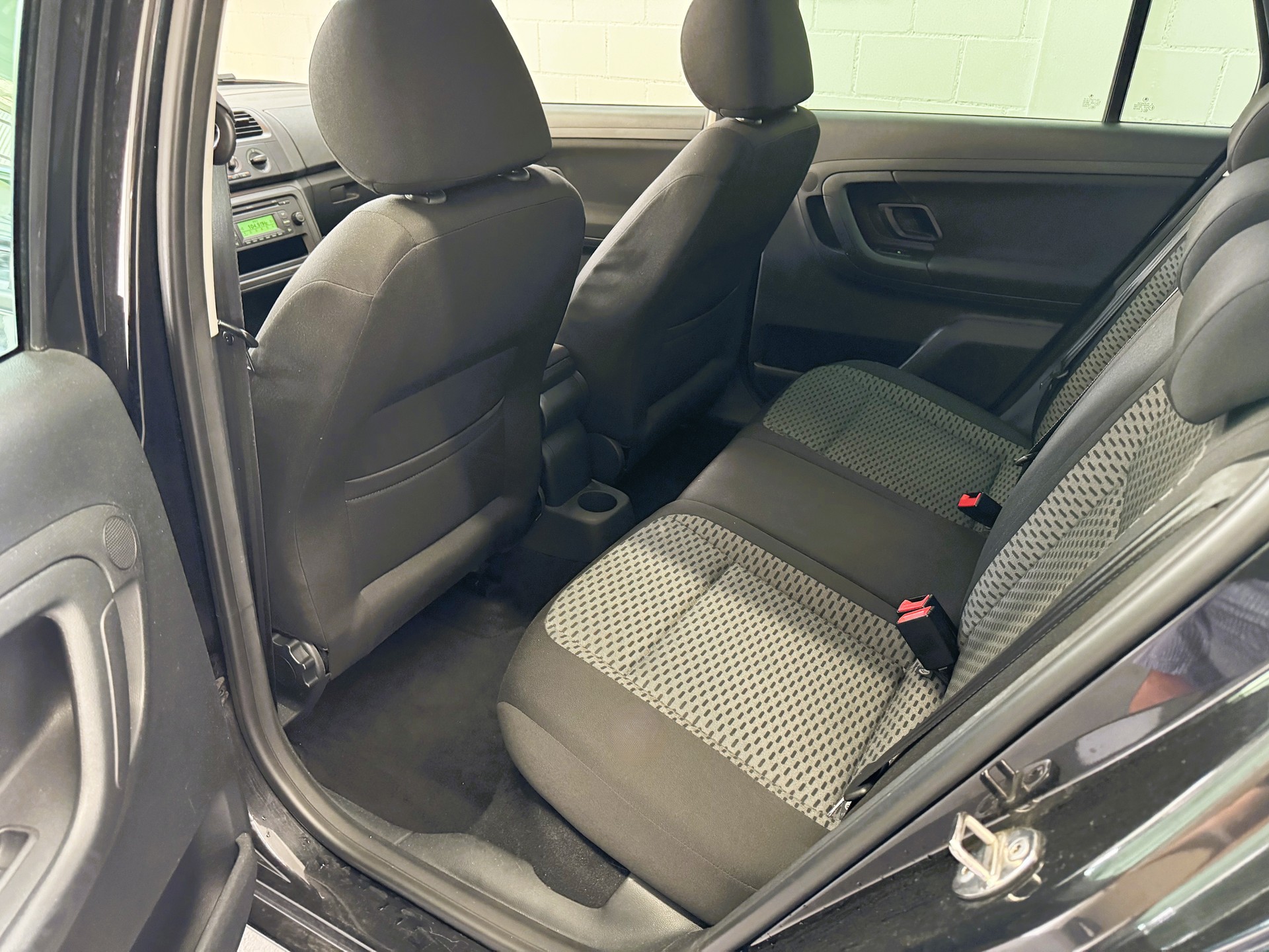 SKODA Fabia 1.2 TSI Family DSG-image-9