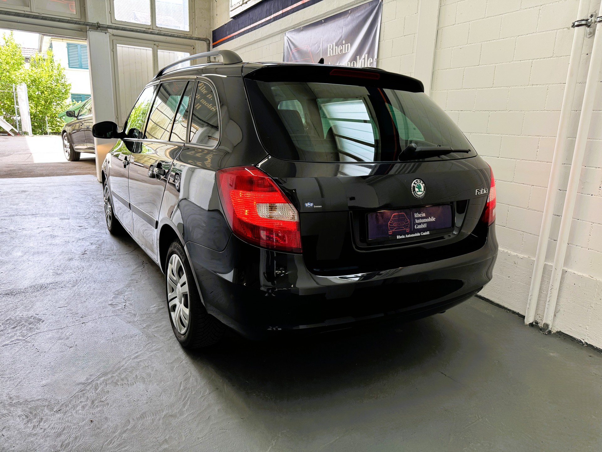 SKODA Fabia 1.2 TSI Family DSG-image-3