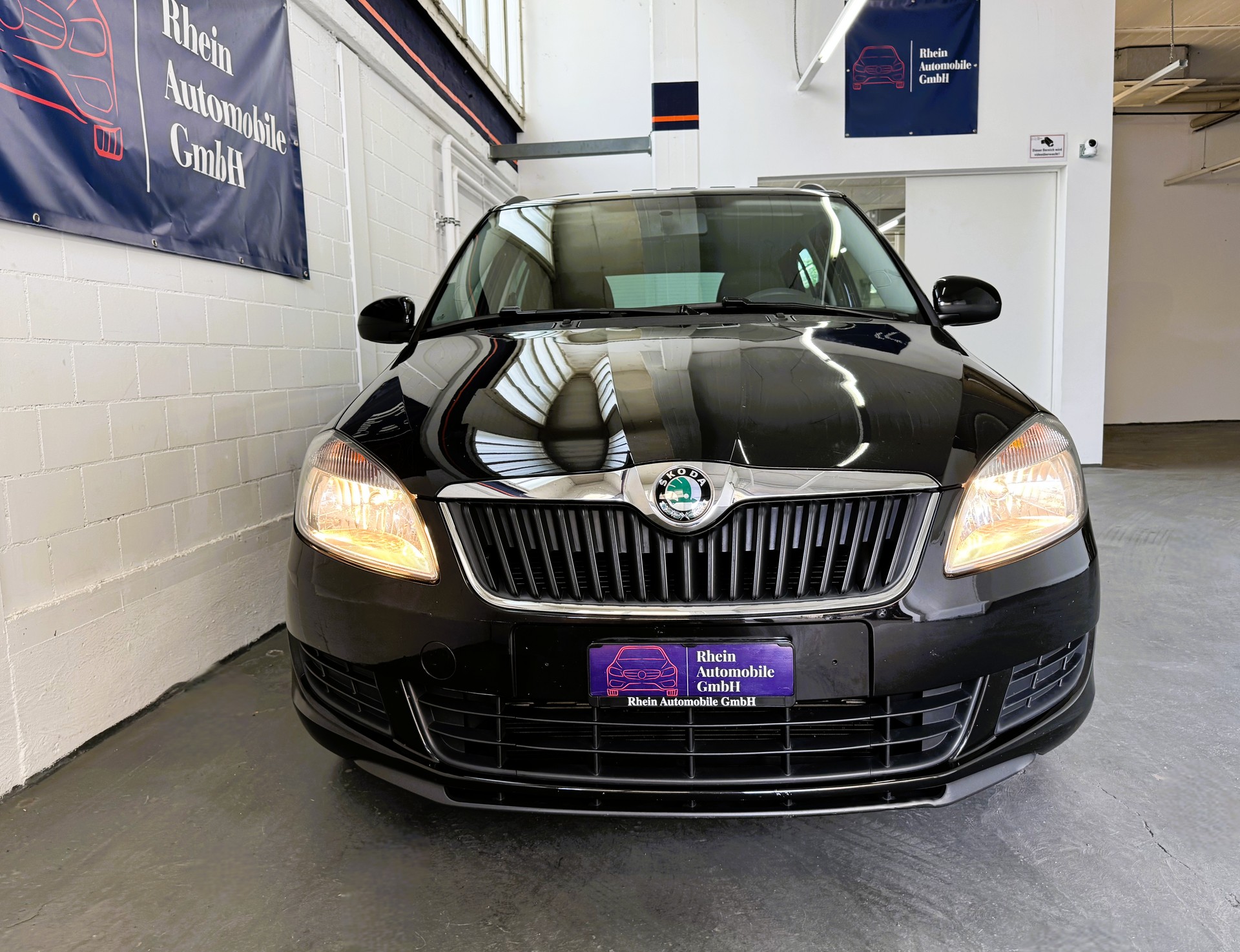 SKODA Fabia 1.2 TSI Family DSG-image-1