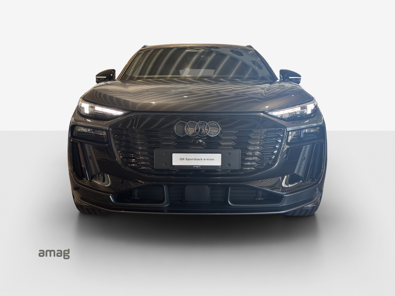 AUDI Q6 Sportback e-tron quattro-image-6